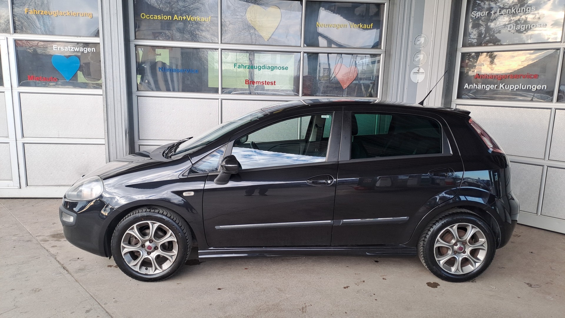 FIAT Punto Evo 1.4 16V Sporting-image-14