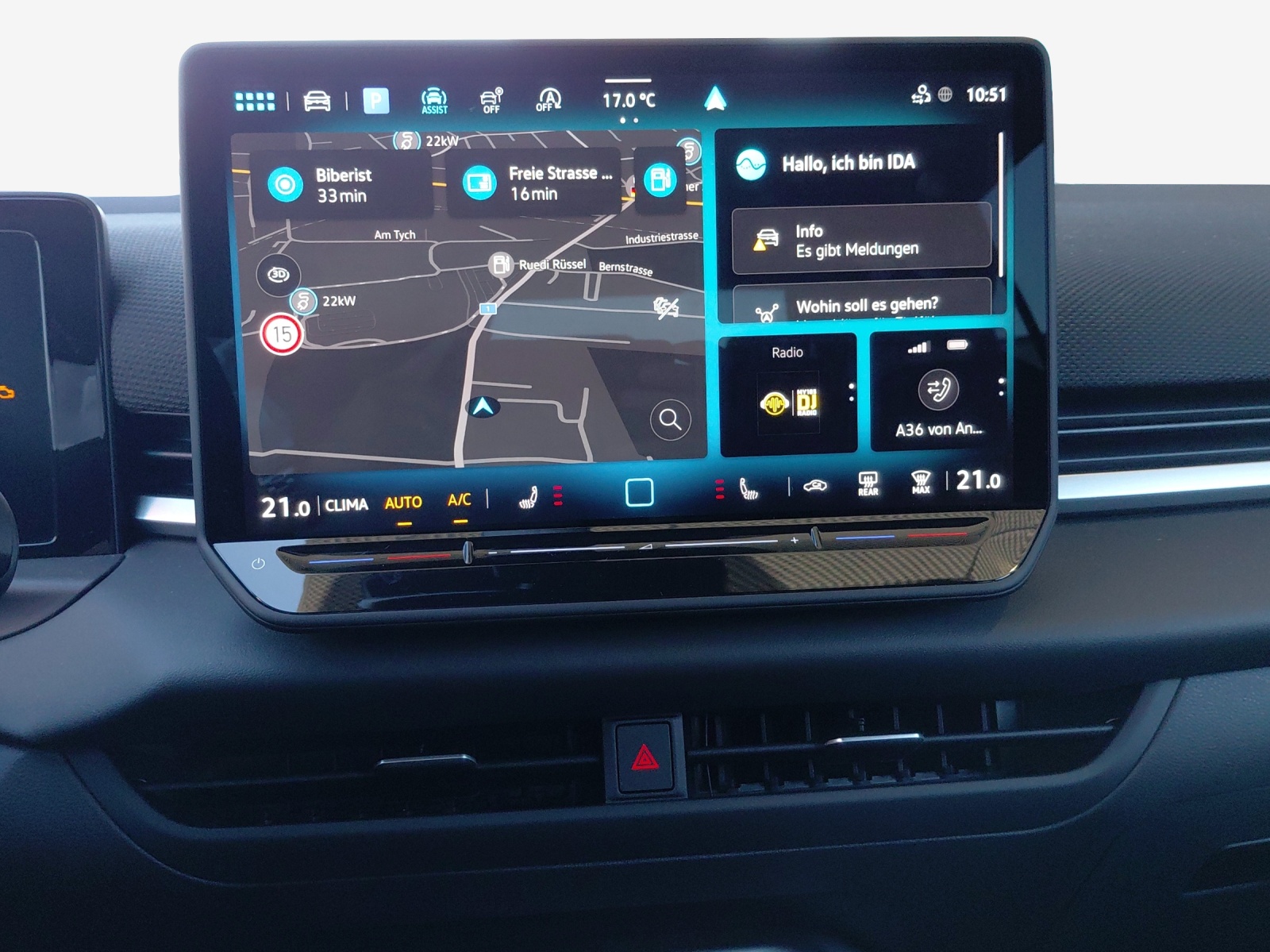 VW T-Roc 1.5 eTSI mHEV R-Line DSG-image-8