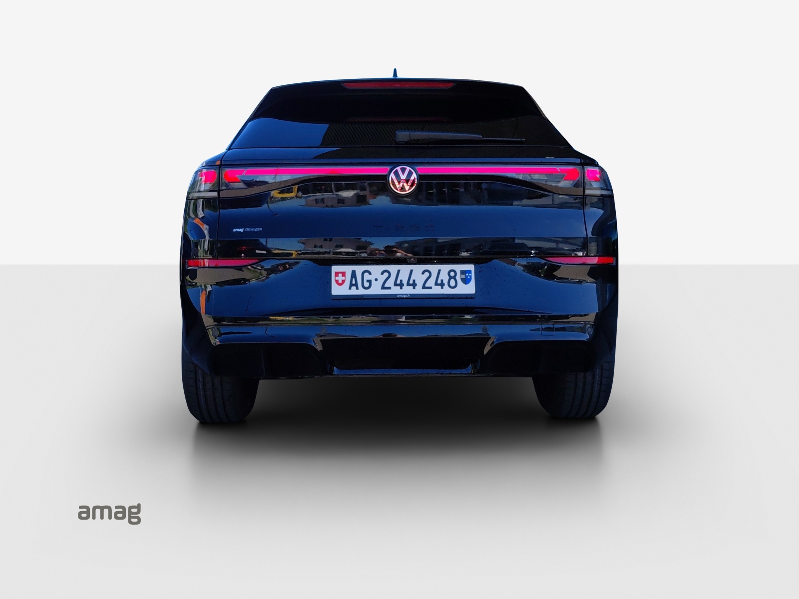VW T-Roc 1.5 eTSI mHEV R-Line DSG-image-3