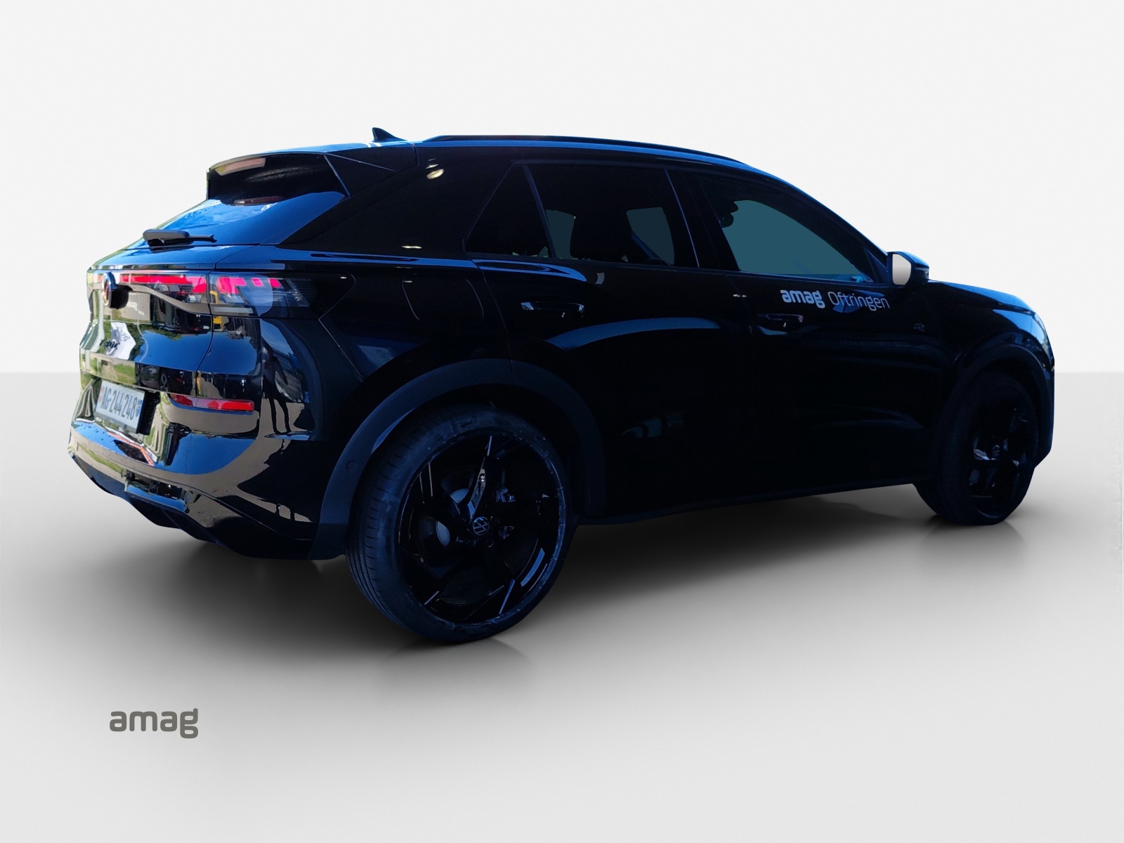 VW T-Roc 1.5 eTSI mHEV R-Line DSG-image-4