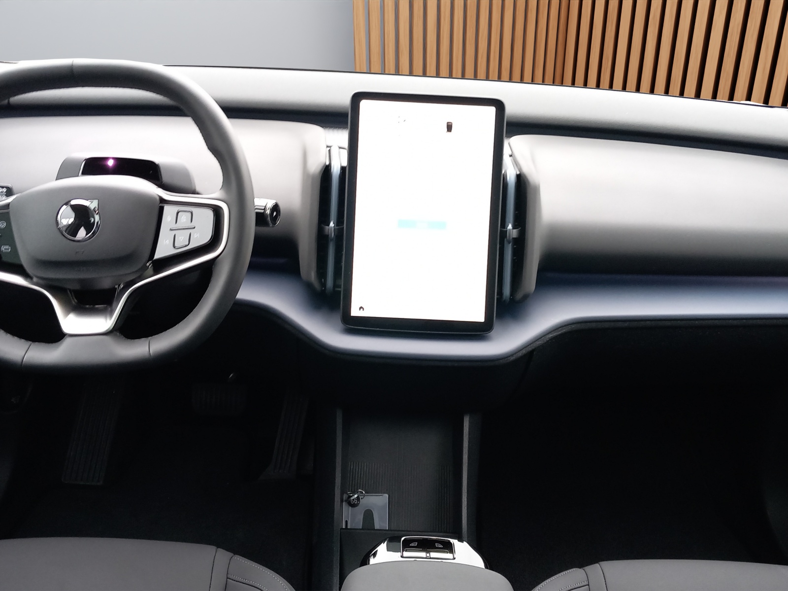 VOLVO EX30 E60 Ultra-image-11