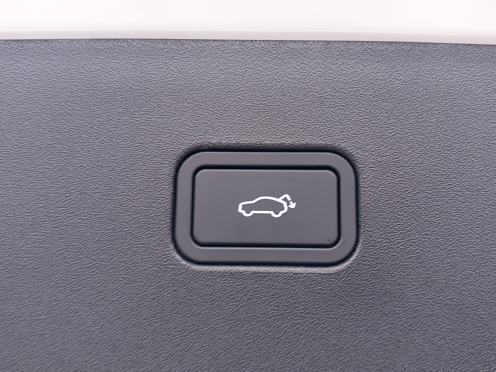 VOLVO EX30 E60 Ultra-image-24