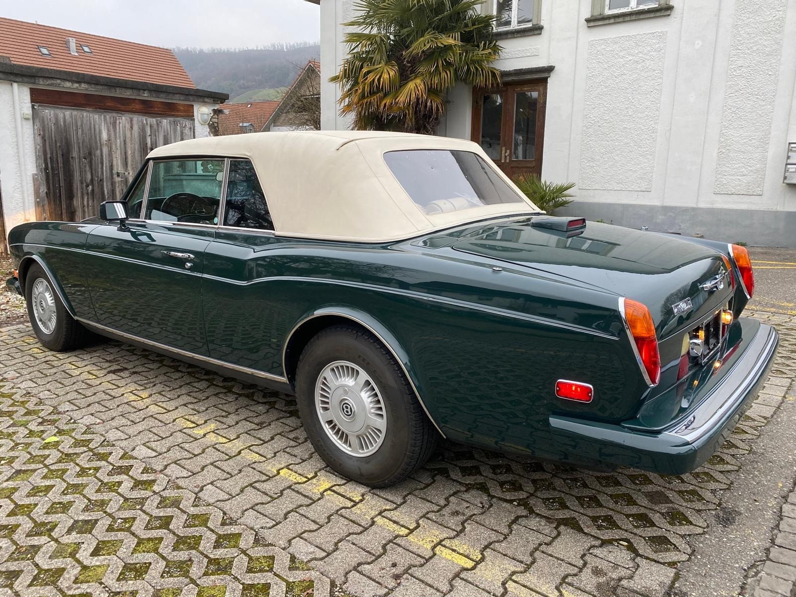BENTLEY Continental Convertible-image-2