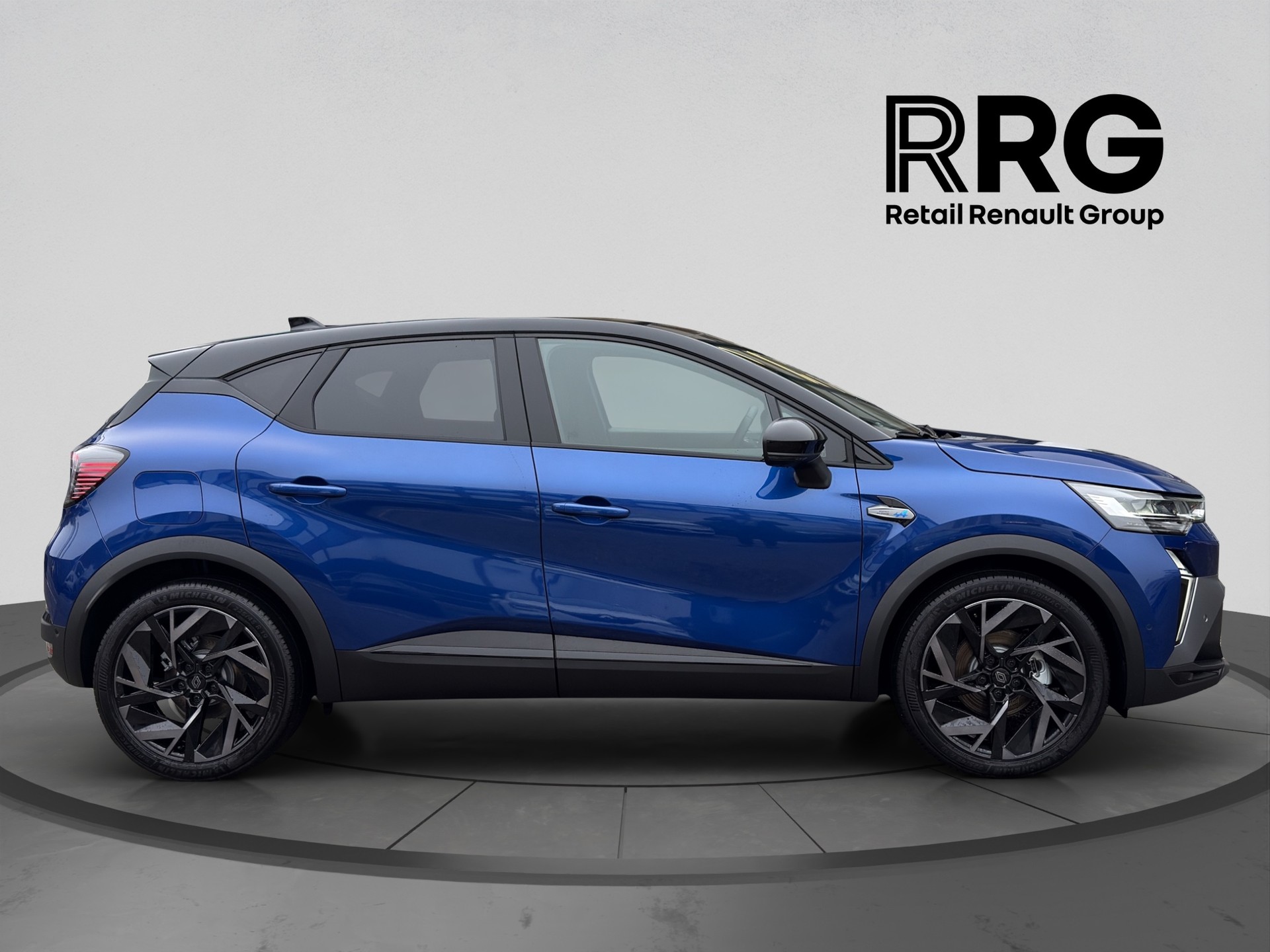 RENAULT Captur 1.6 E-Tech 145 Esprit Alpine DHT-image-1