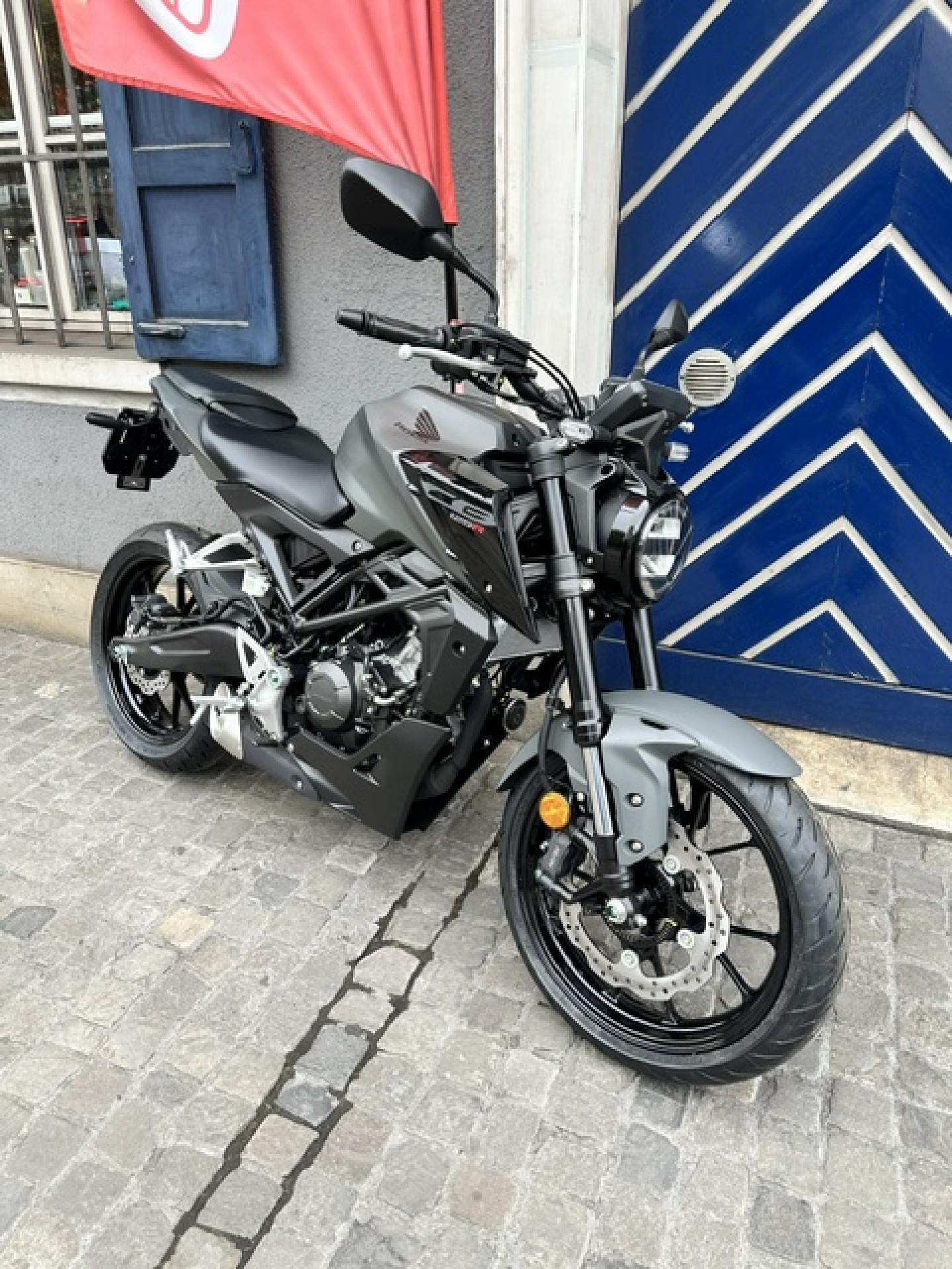 HONDA CB 125 R Inkl. Heckumbau gratis/ Modell 2026 mit 5-Zoll-TFT-Farbd-image-2