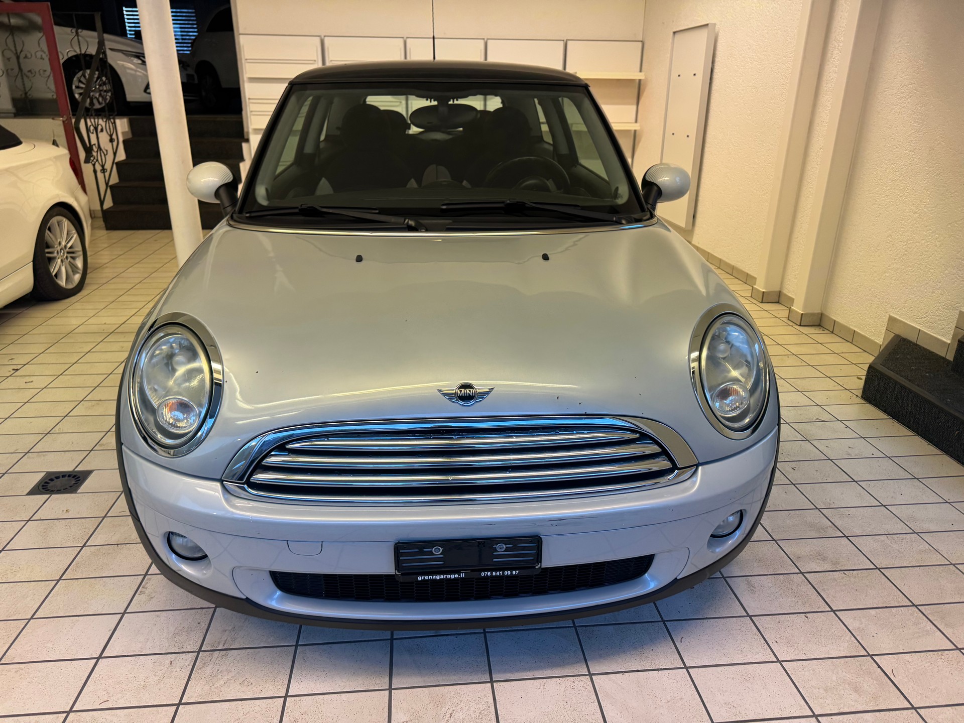 MINI Cooper-image-0
