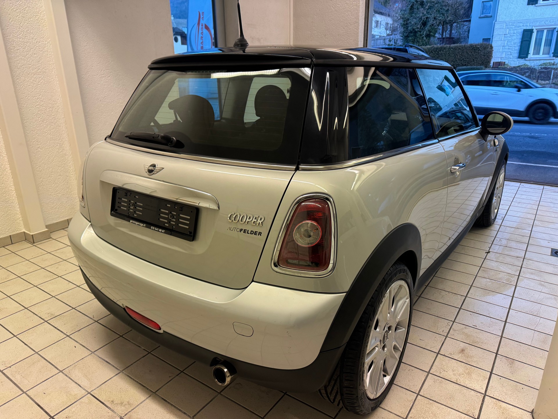MINI Cooper-image-6