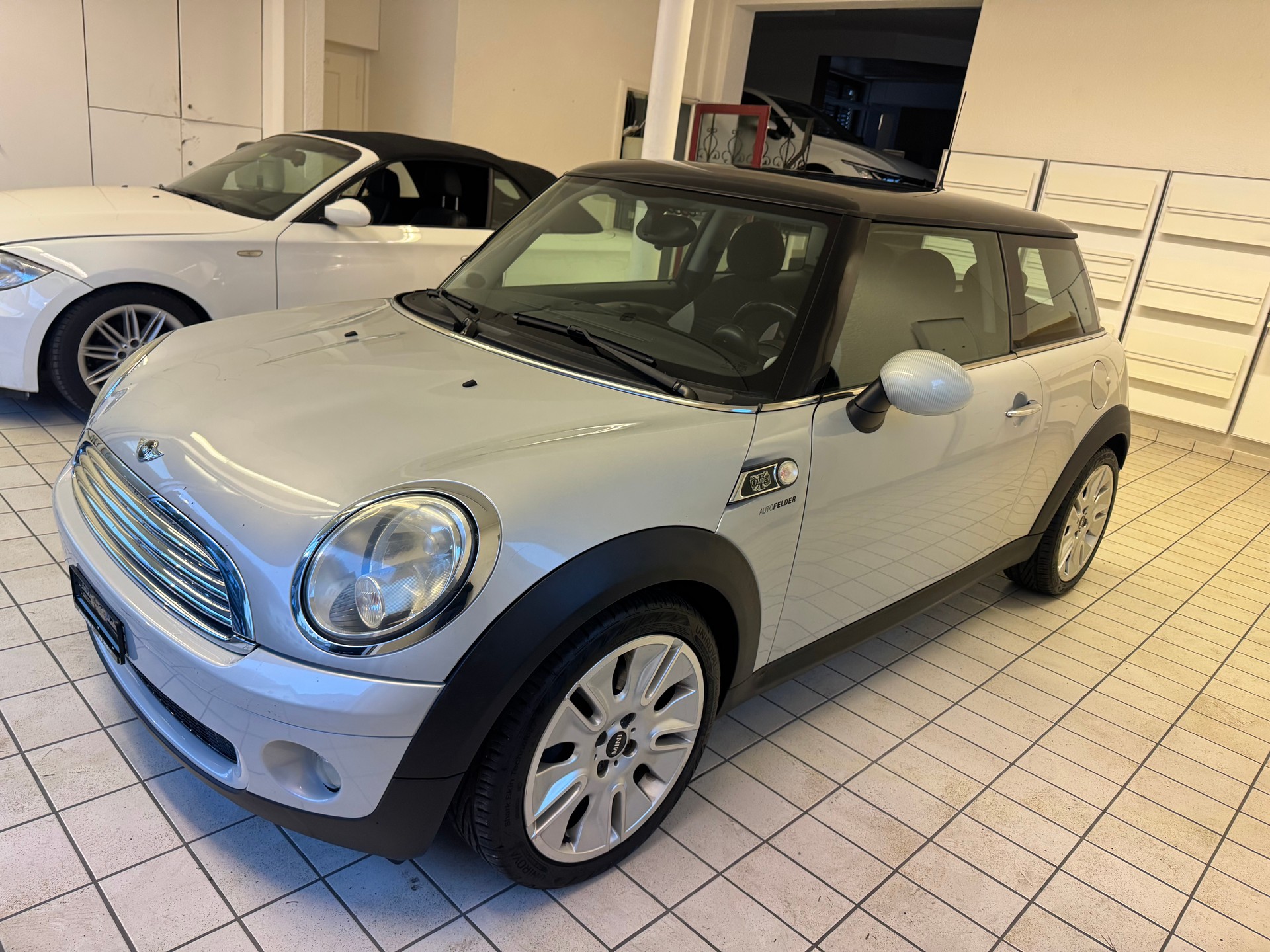 MINI Cooper-image-4