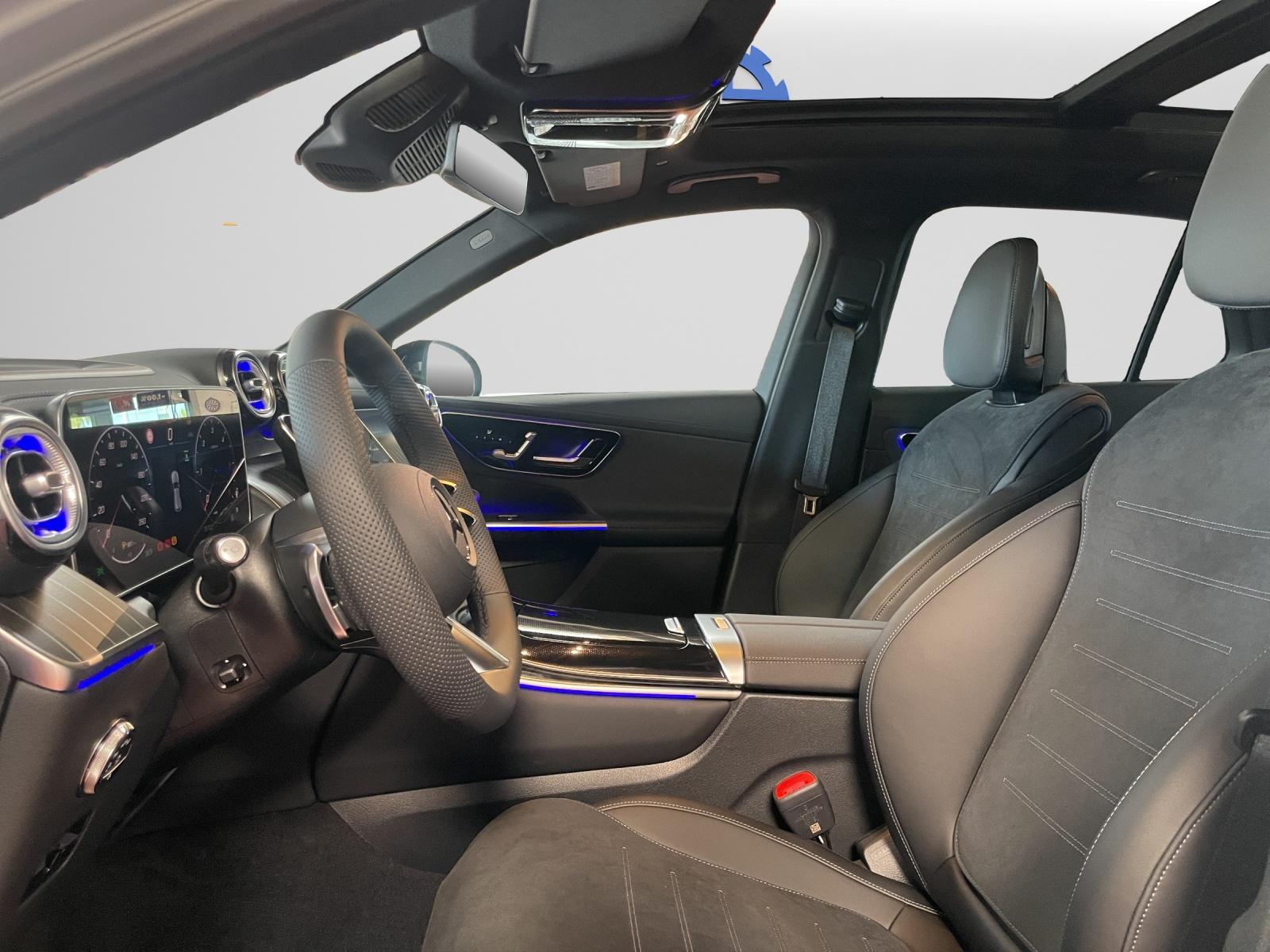MERCEDES-BENZ GLC 220 d AMG Line 4matic-image-3