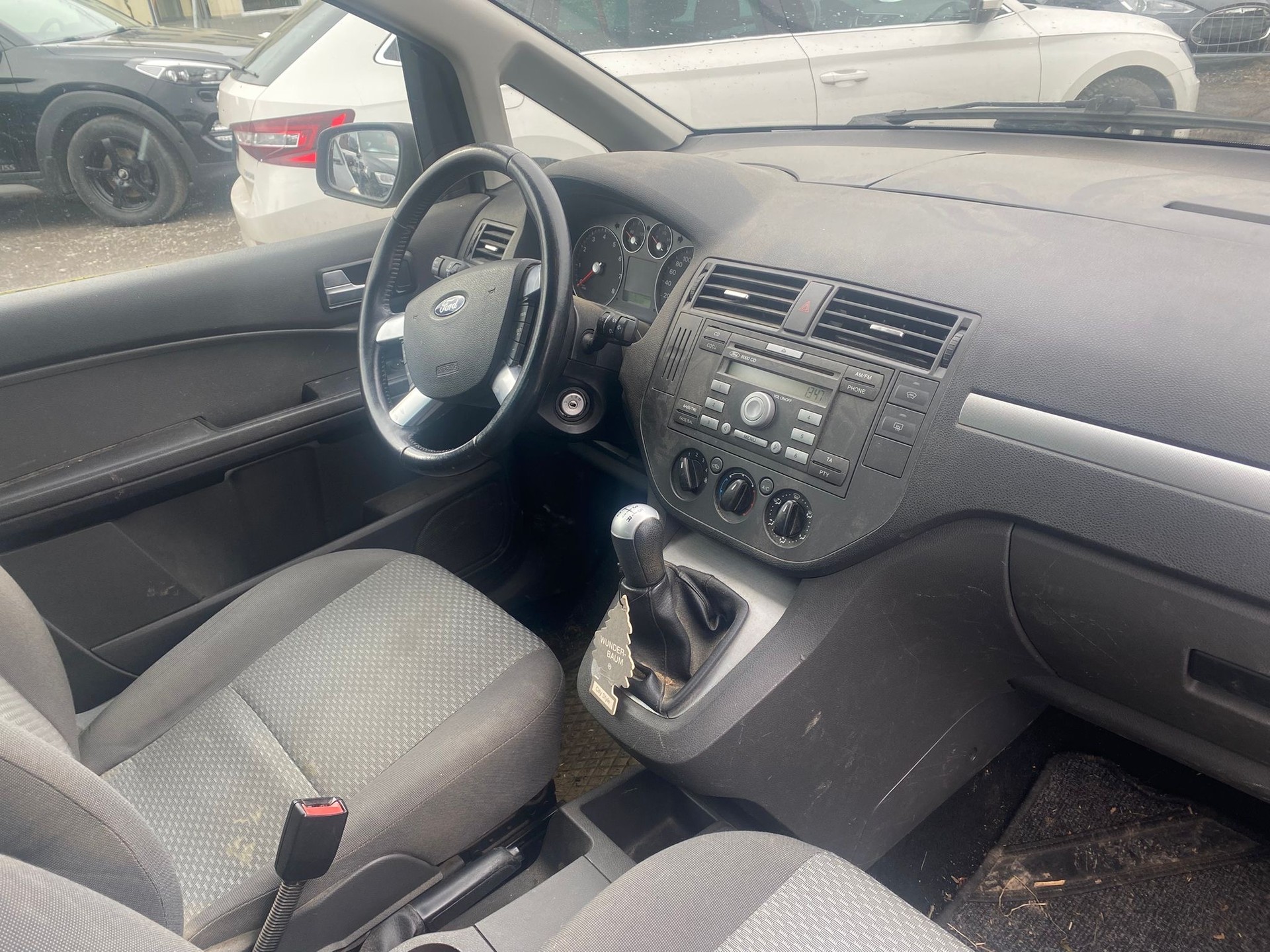FORD Focus C-Max 1.8 Ghia-image-8
