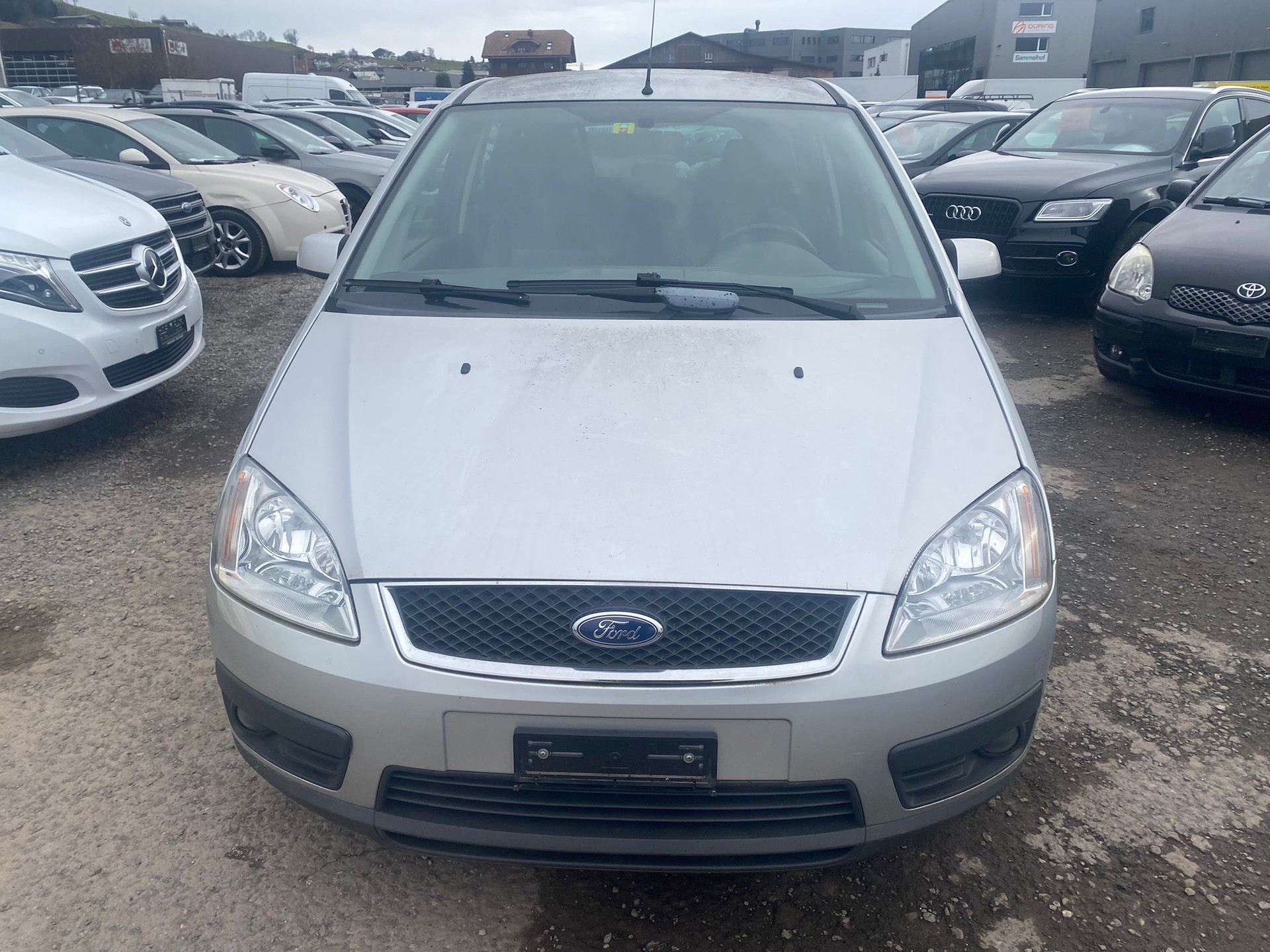 FORD Focus C-Max 1.8 Ghia-image-2