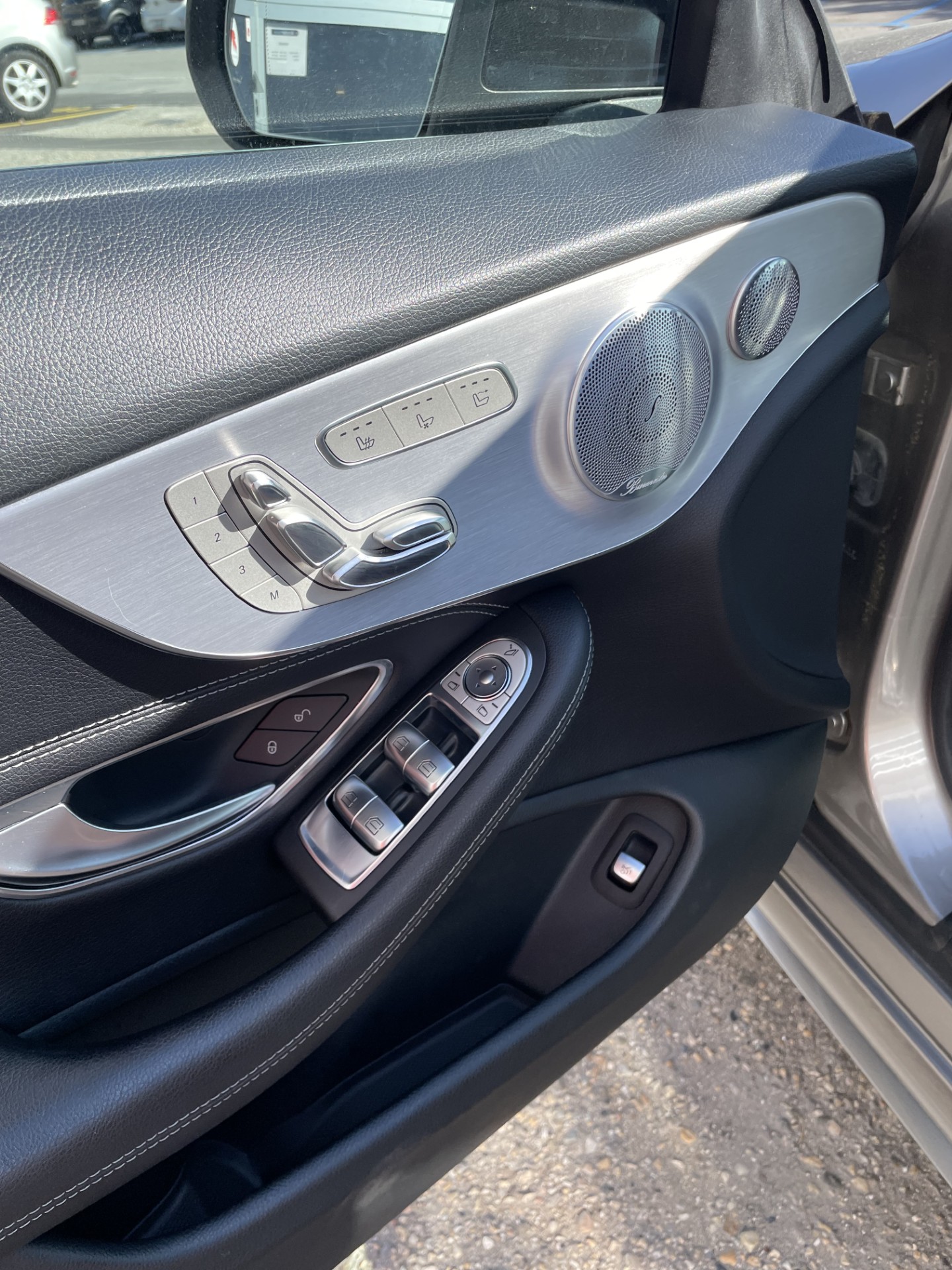 MERCEDES-BENZ C 200 AMG Line Cabriolet 9G-Tronic-image-6