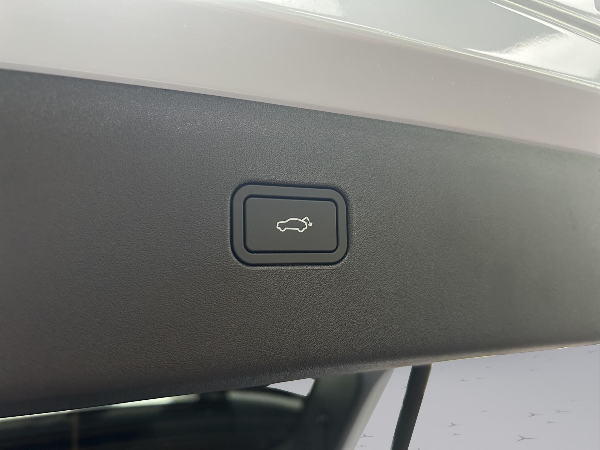 VOLVO EX30 E40 Plus-image-18