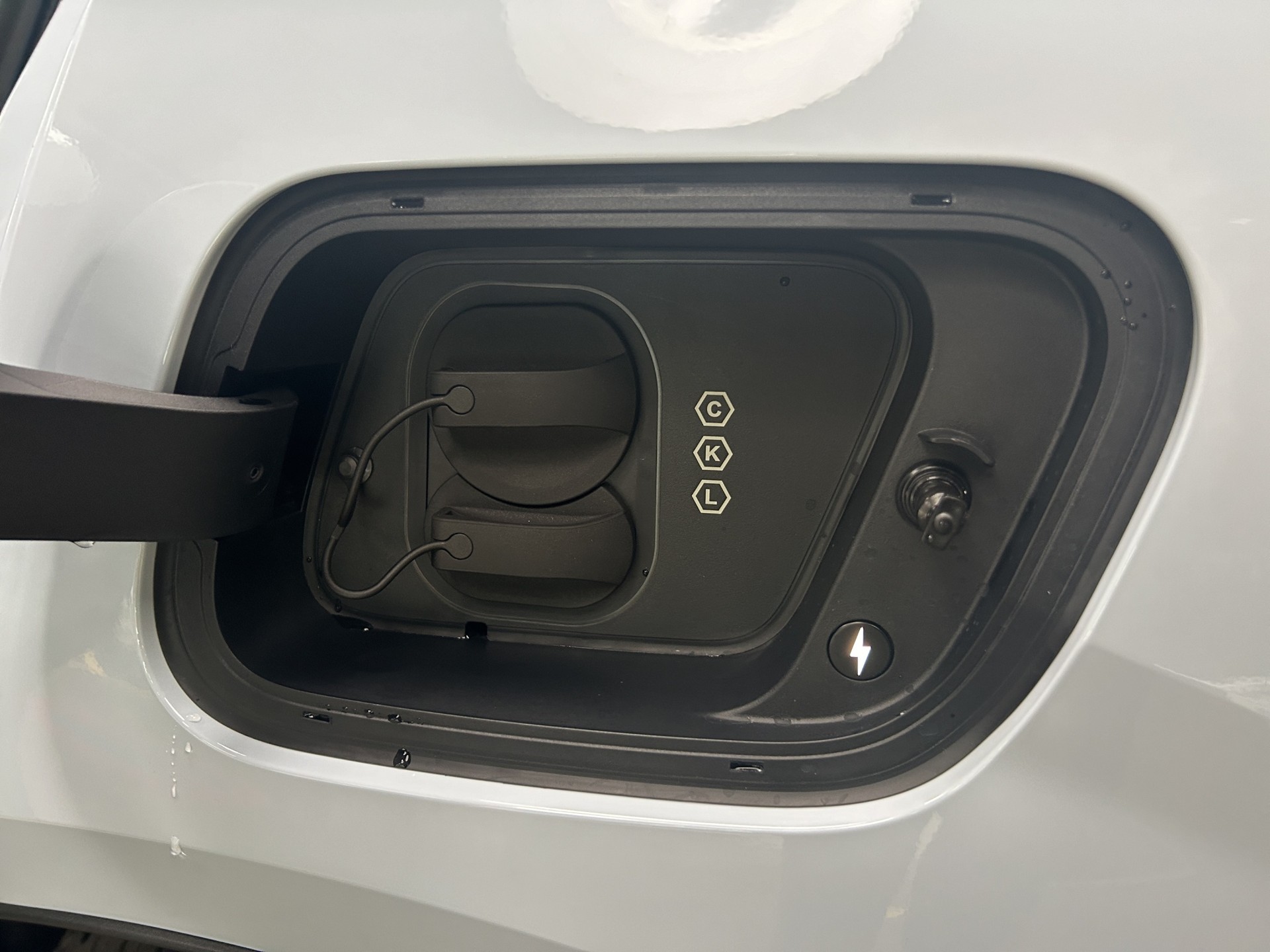 VOLVO EX30 E40 Plus-image-14