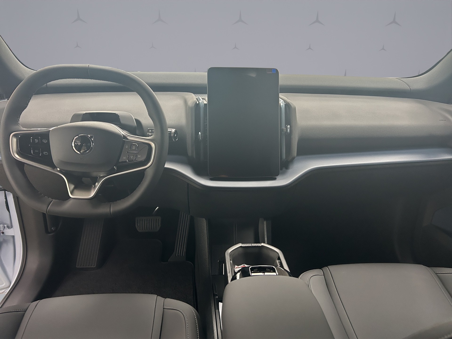 VOLVO EX30 E40 Plus-image-12