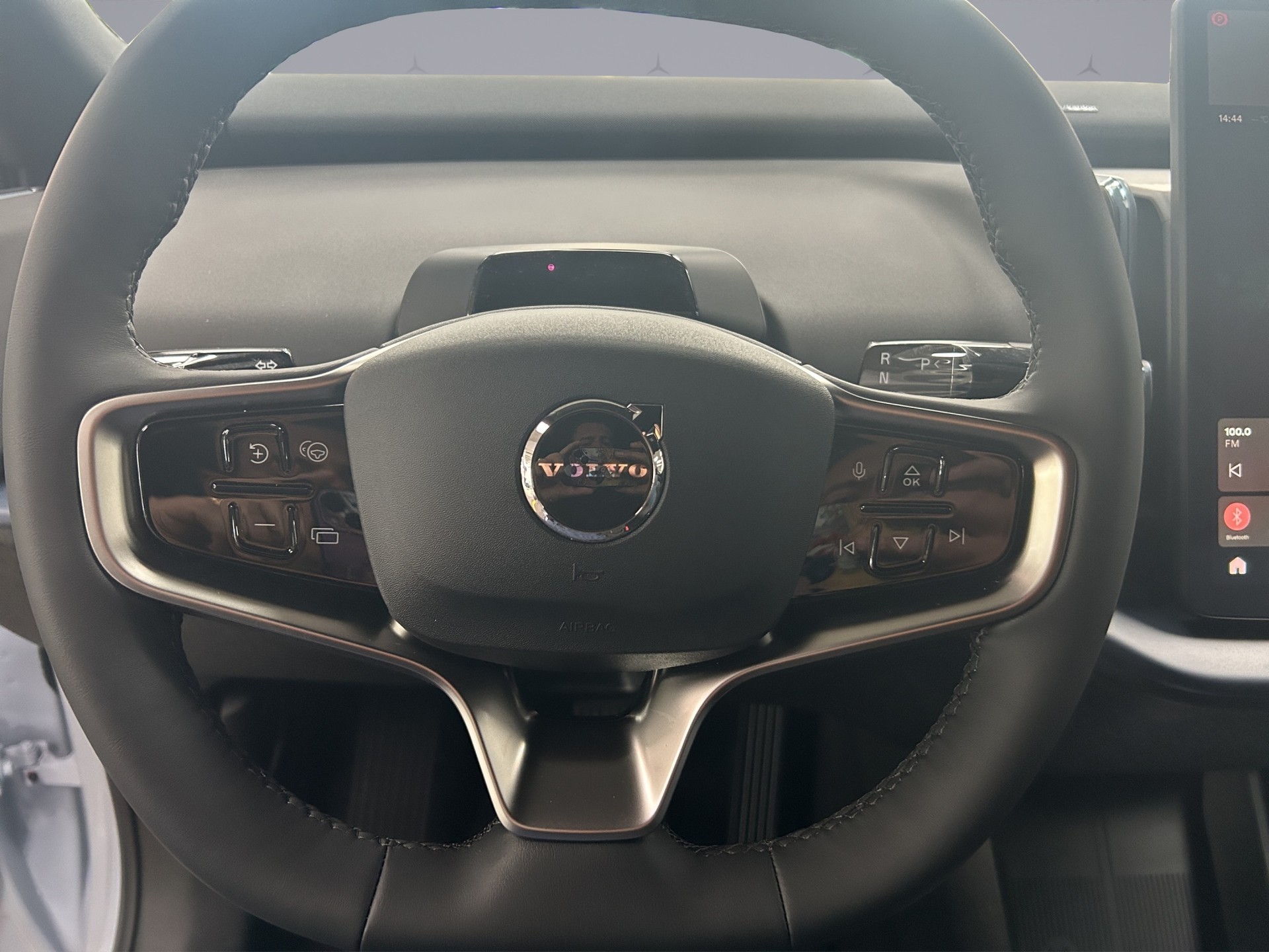 VOLVO EX30 E40 Plus-image-10