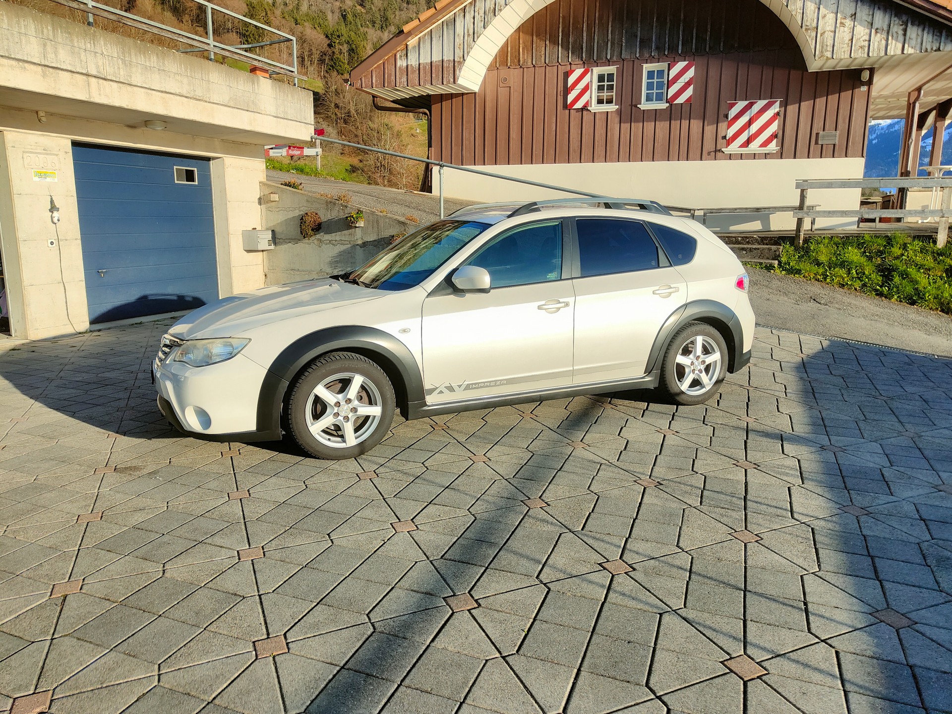 SUBARU Impreza 2.0XV Trend Automatic-image-1