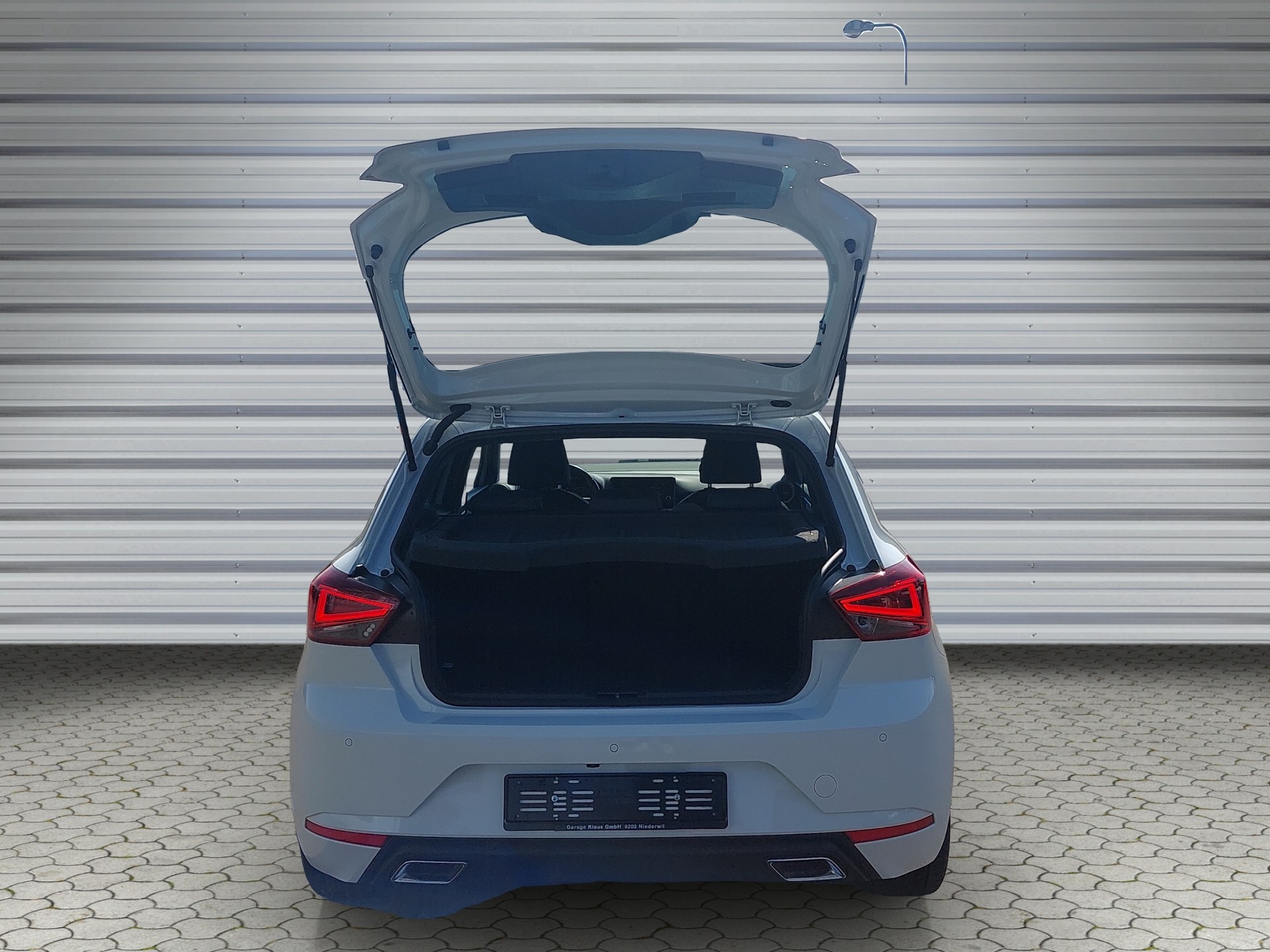 SEAT Ibiza 1.0 MPI FR-image-12