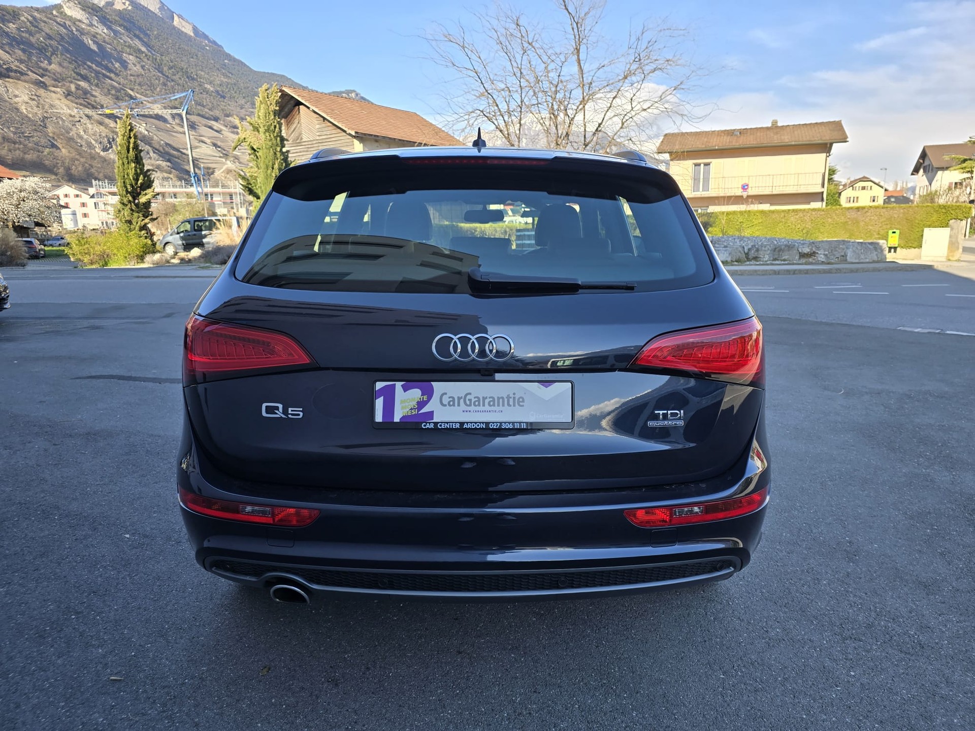 AUDI Q5 2.0 TDI S-Line quattro S-tronic-image-4
