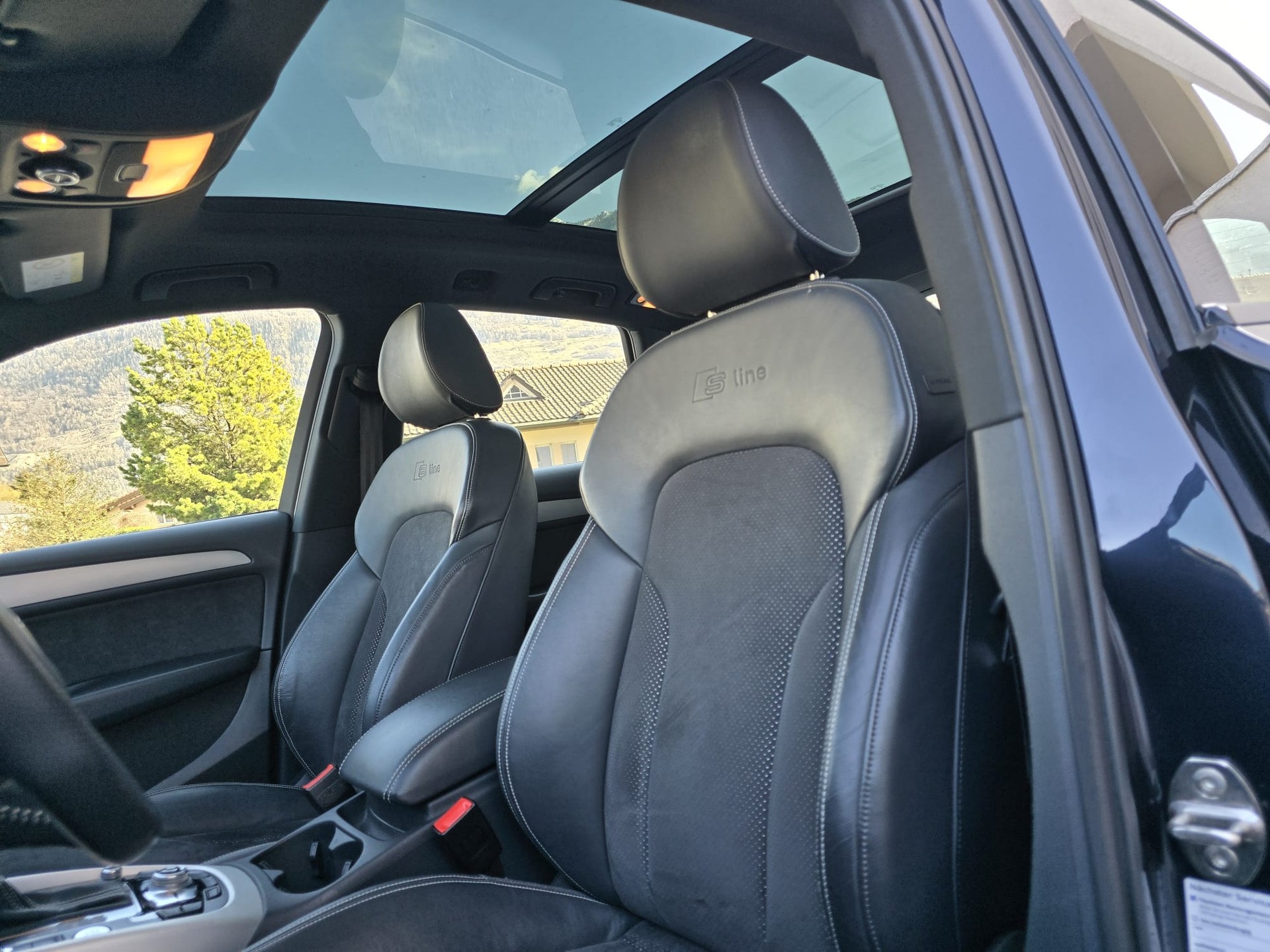 AUDI Q5 2.0 TDI S-Line quattro S-tronic-image-12