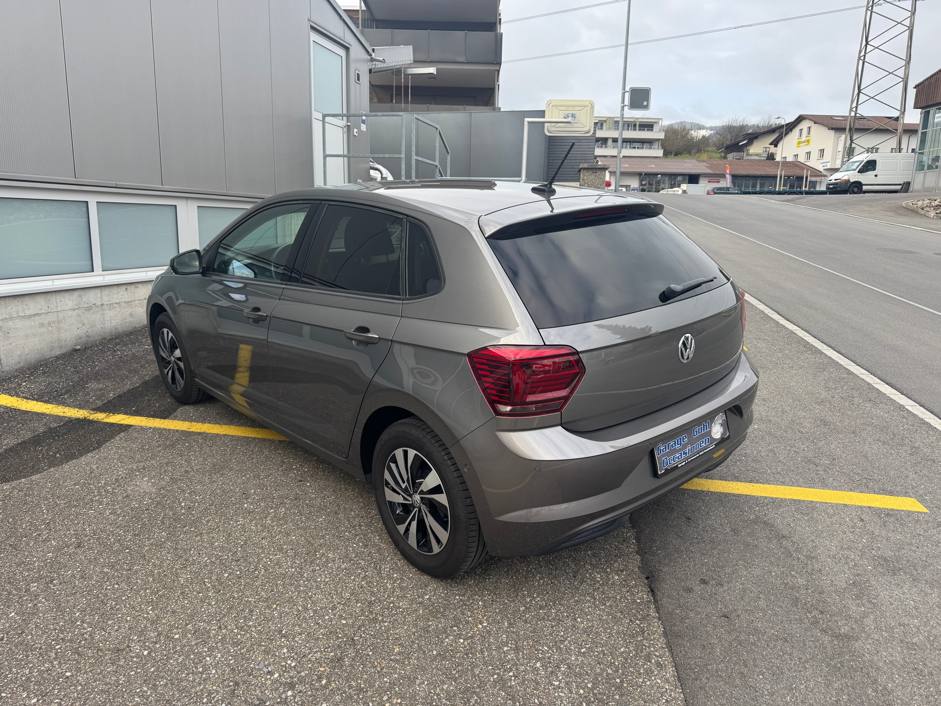 VW Polo 1.0 TSI BMT Comfortline DSG-image-2