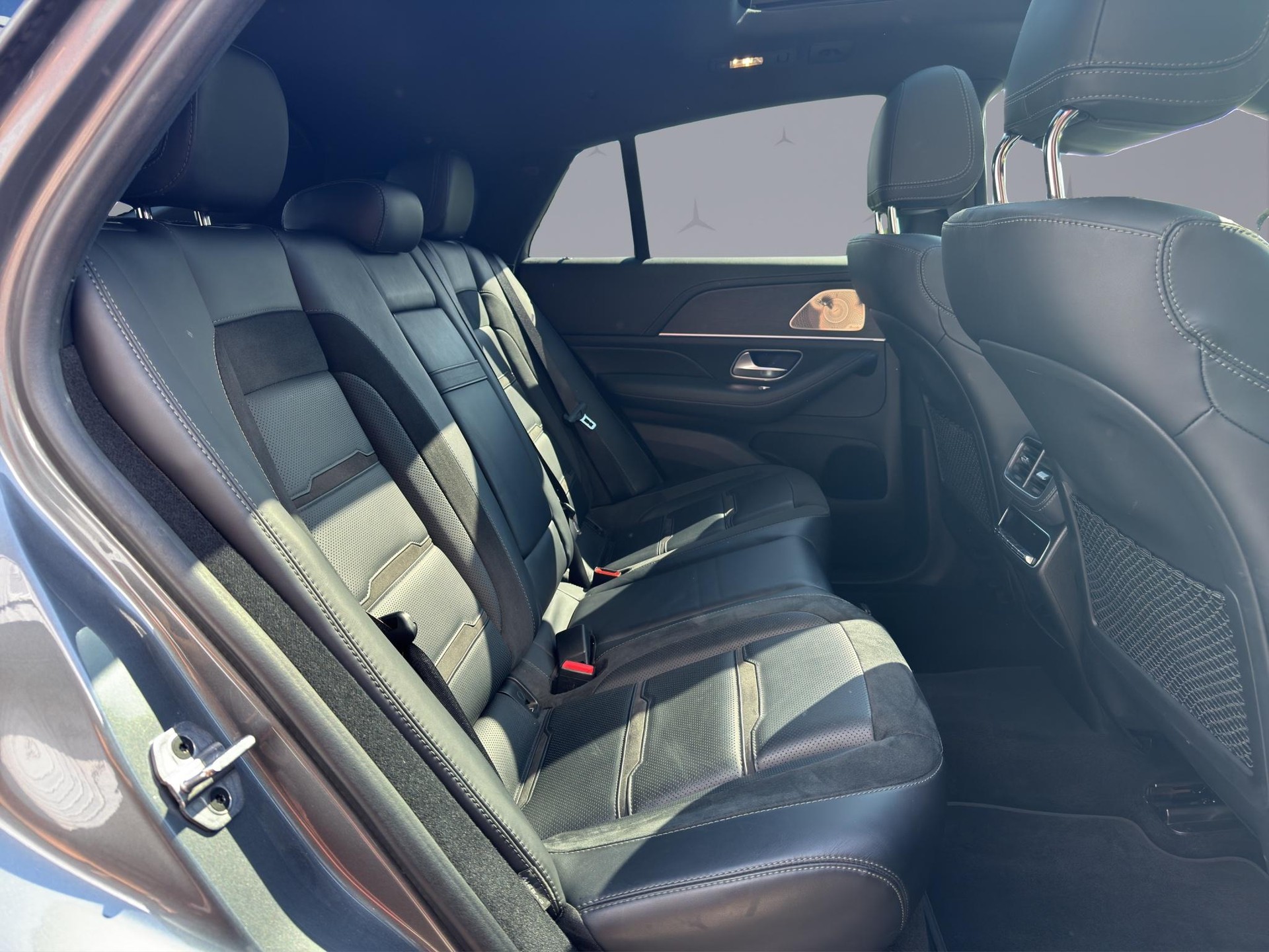 MERCEDES-BENZ GLE 53 AMG 4matic+ Coupé-image-17