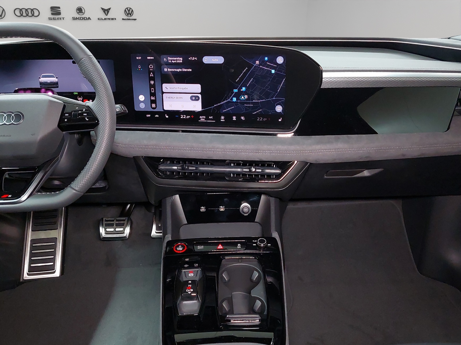 AUDI A6 Avant e-tron quattro-image-7