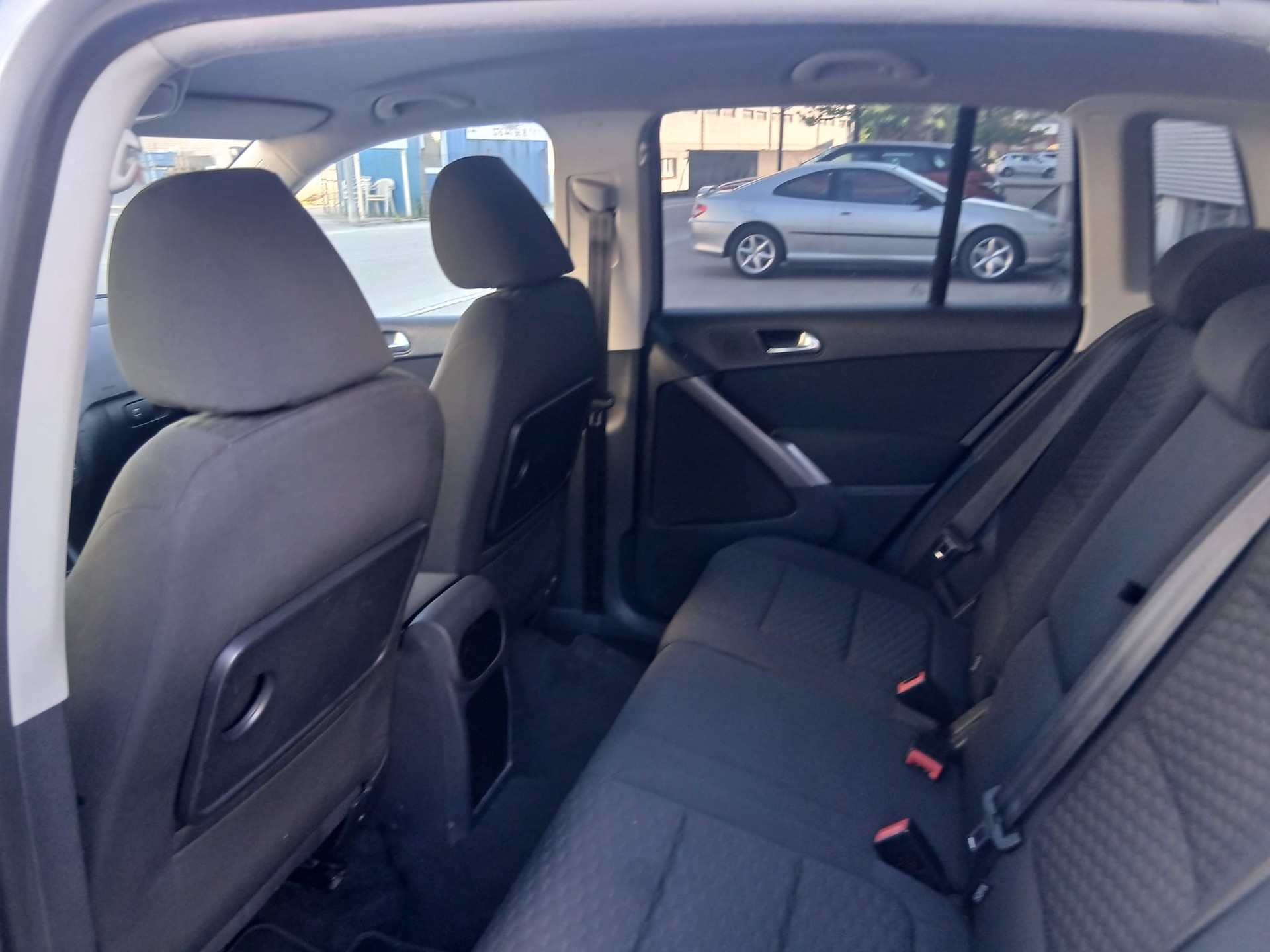 VW Tiguan 2.0 TSI Track&Field Tiptronic-image-5