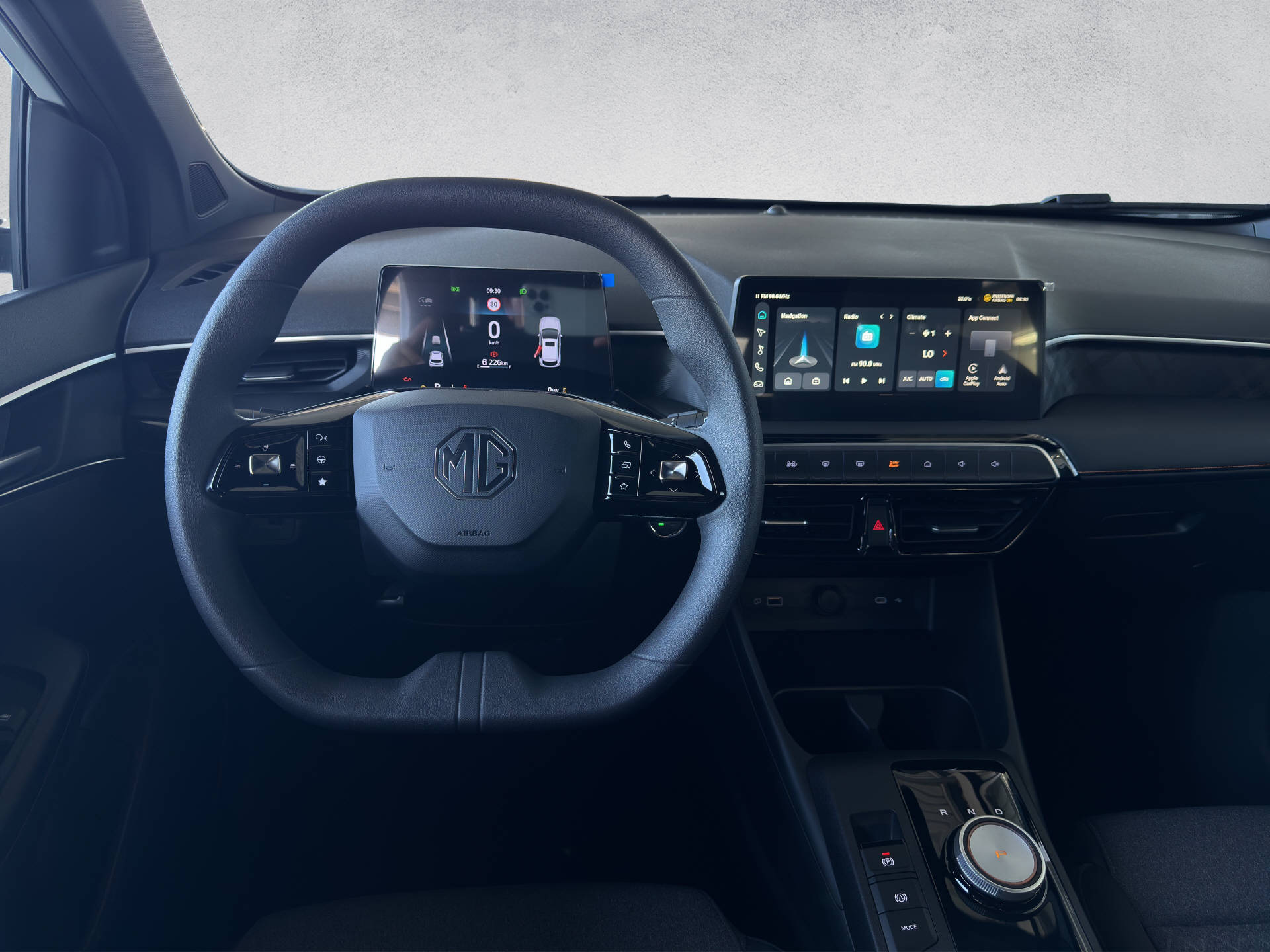 MG 3 1.5 Hybrid Luxury-image-4