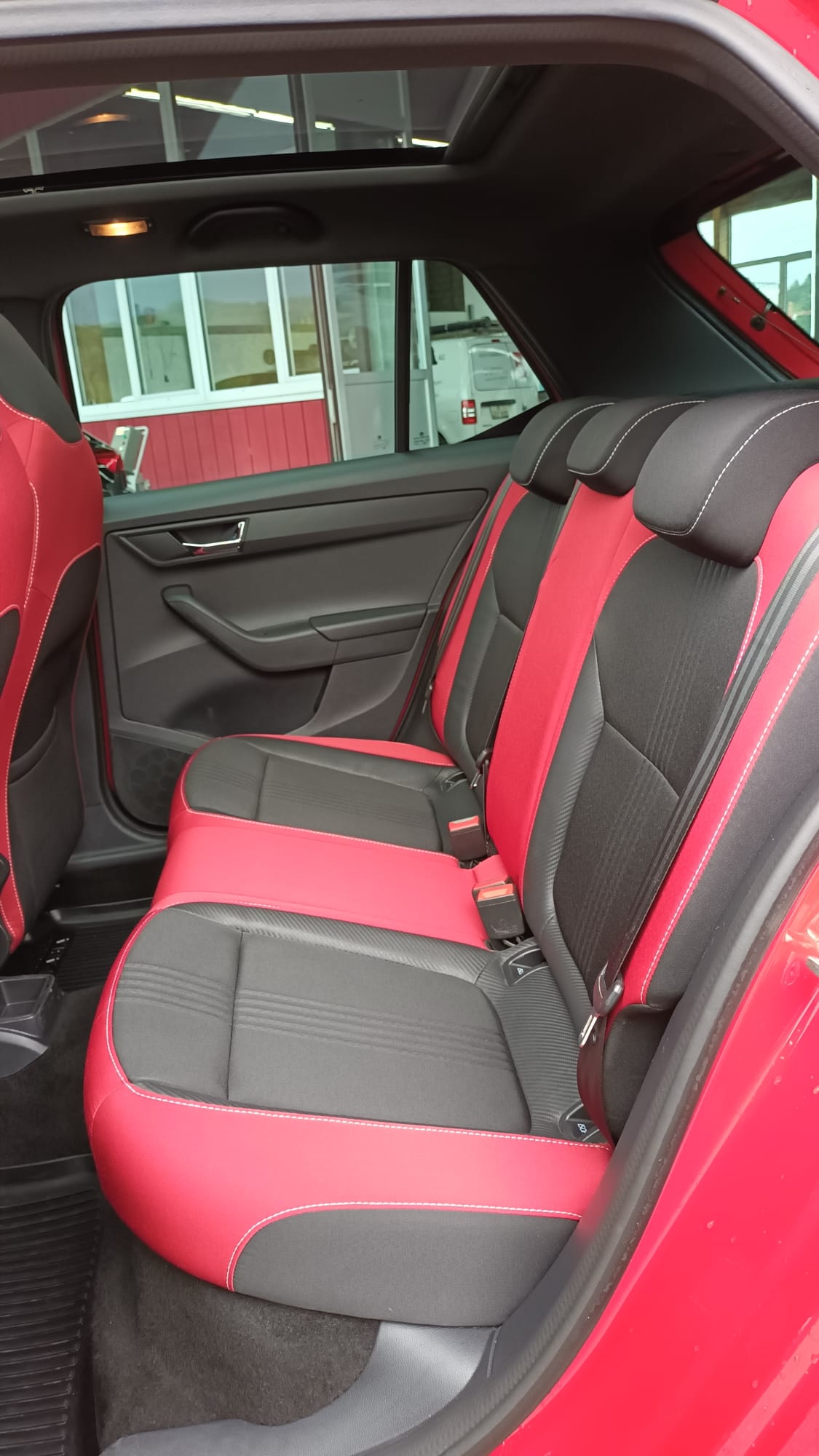 SKODA Fabia 1.0 MPI Monte Carlo-image-13