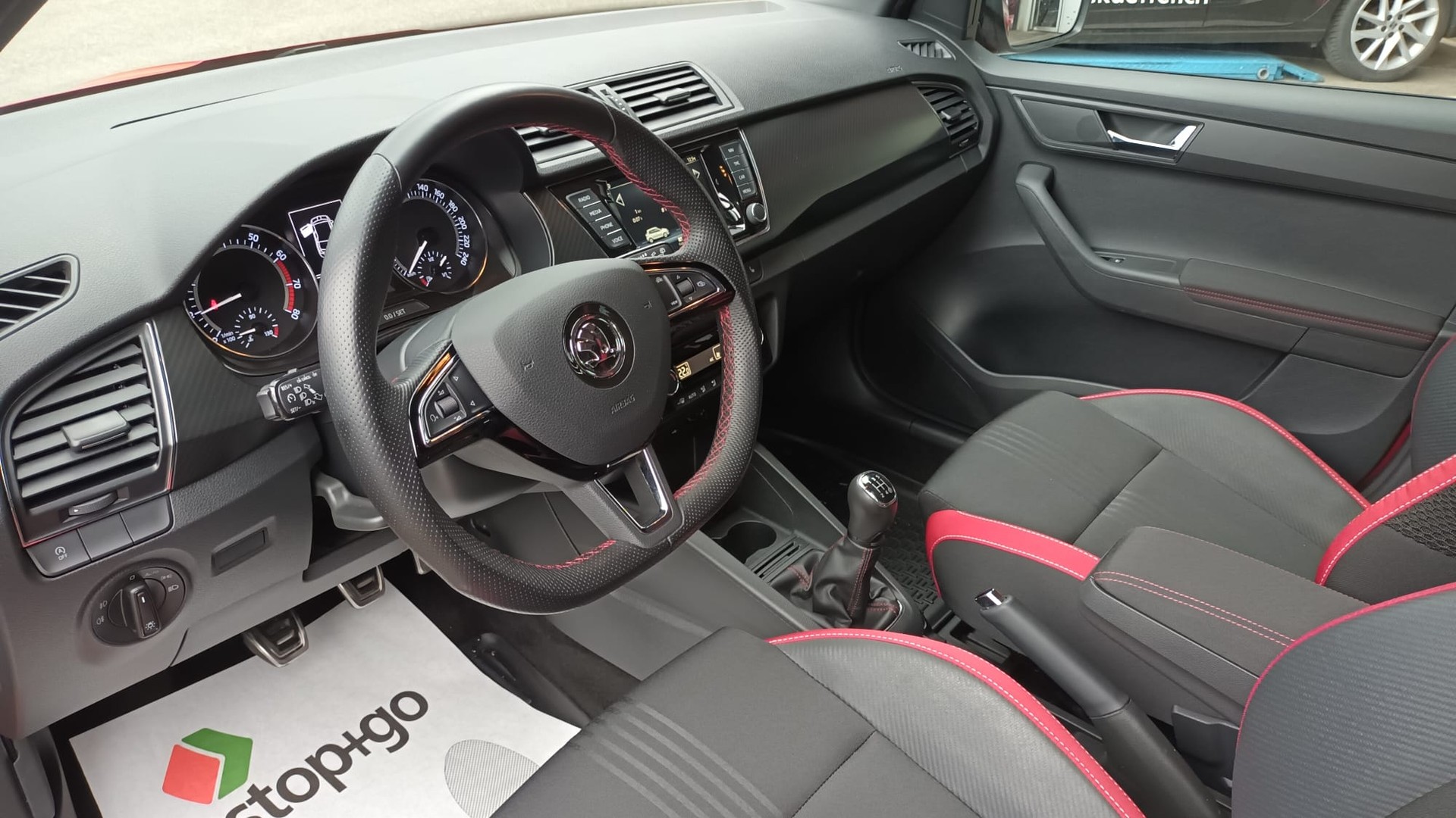 SKODA Fabia 1.0 MPI Monte Carlo-image-8