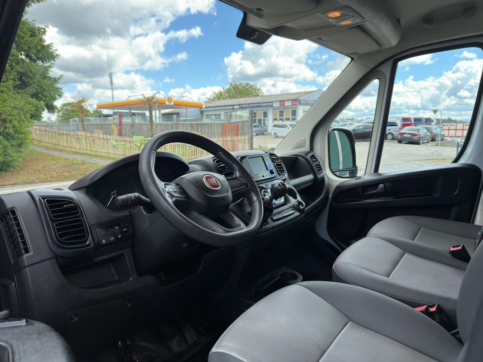 FIAT Ducato 295 35 DKab.-Ch. 4035 2.2 Swiss Edition-image-8