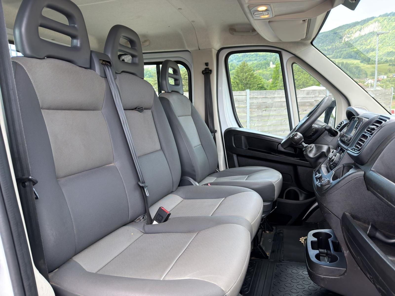 FIAT Ducato 295 35 DKab.-Ch. 4035 2.2 Swiss Edition-image-9