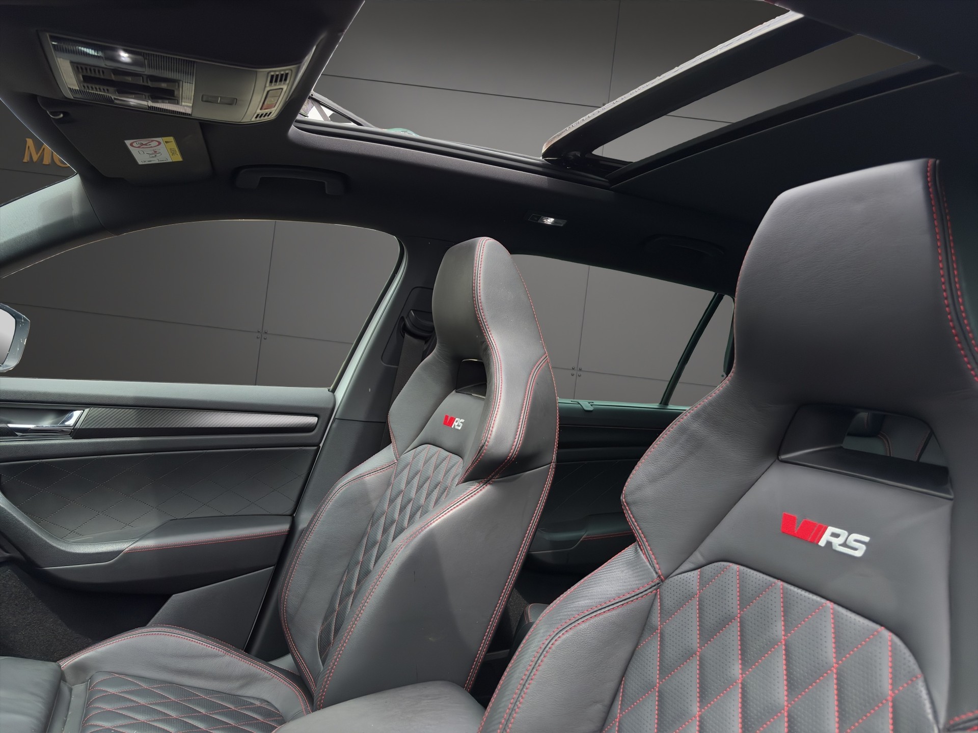 SKODA Kodiaq 2.0 TSI 4x4 RS-image-11
