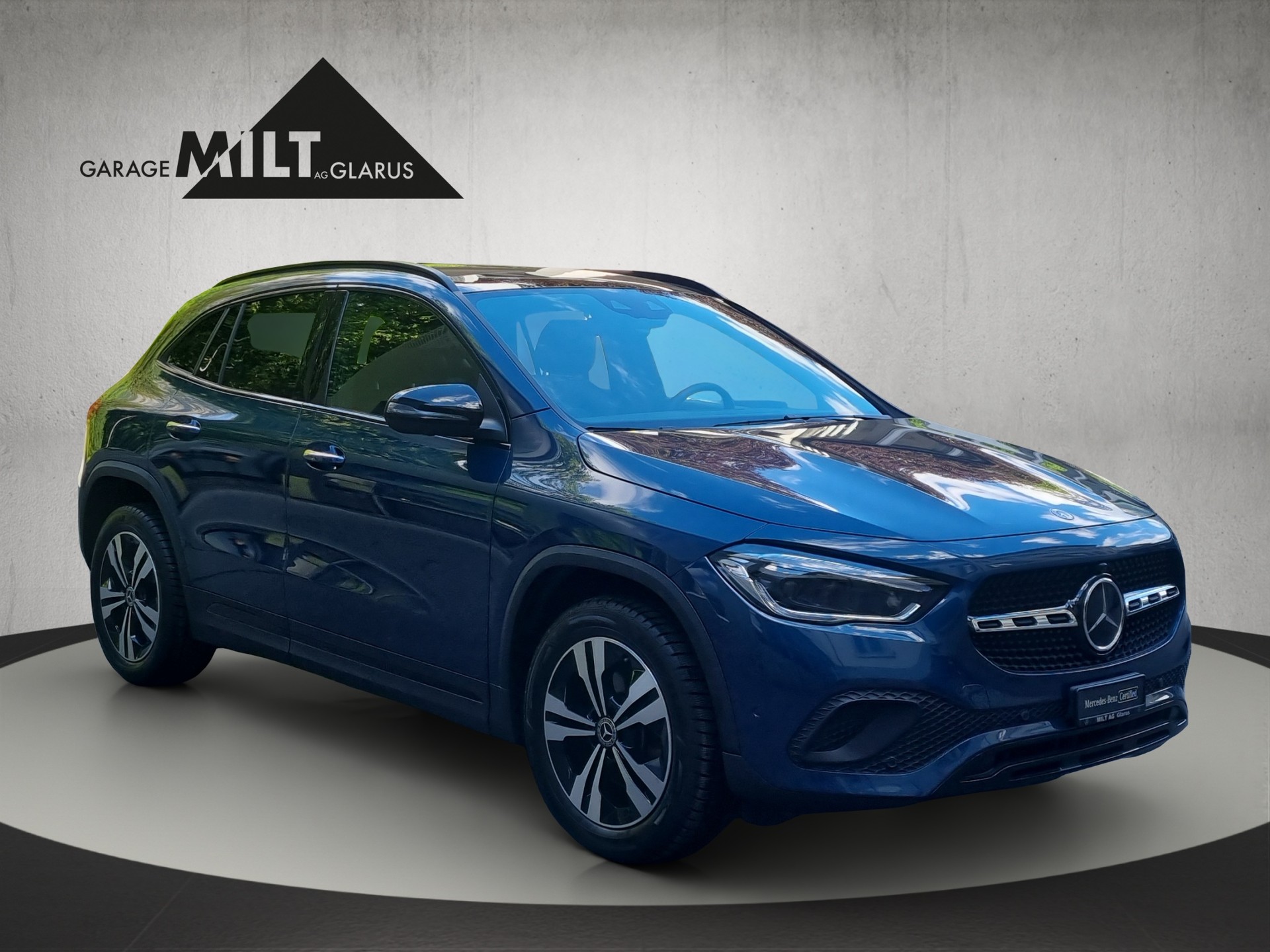 MERCEDES-BENZ GLA 200 Progressive-image-1