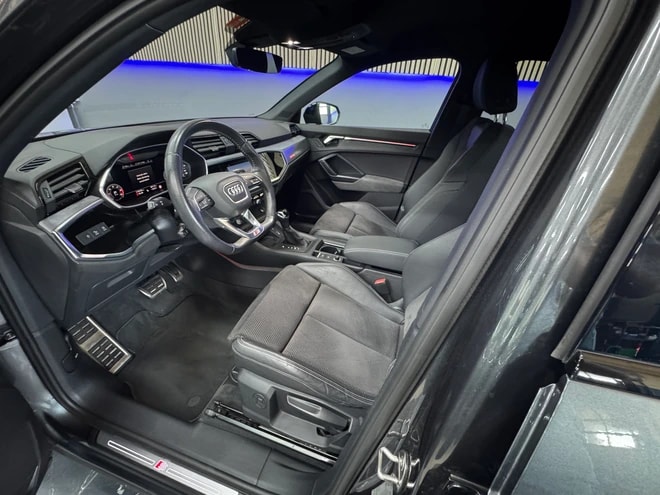 AUDI Q3 40 TDI advanced quattro S-tronic-image-10