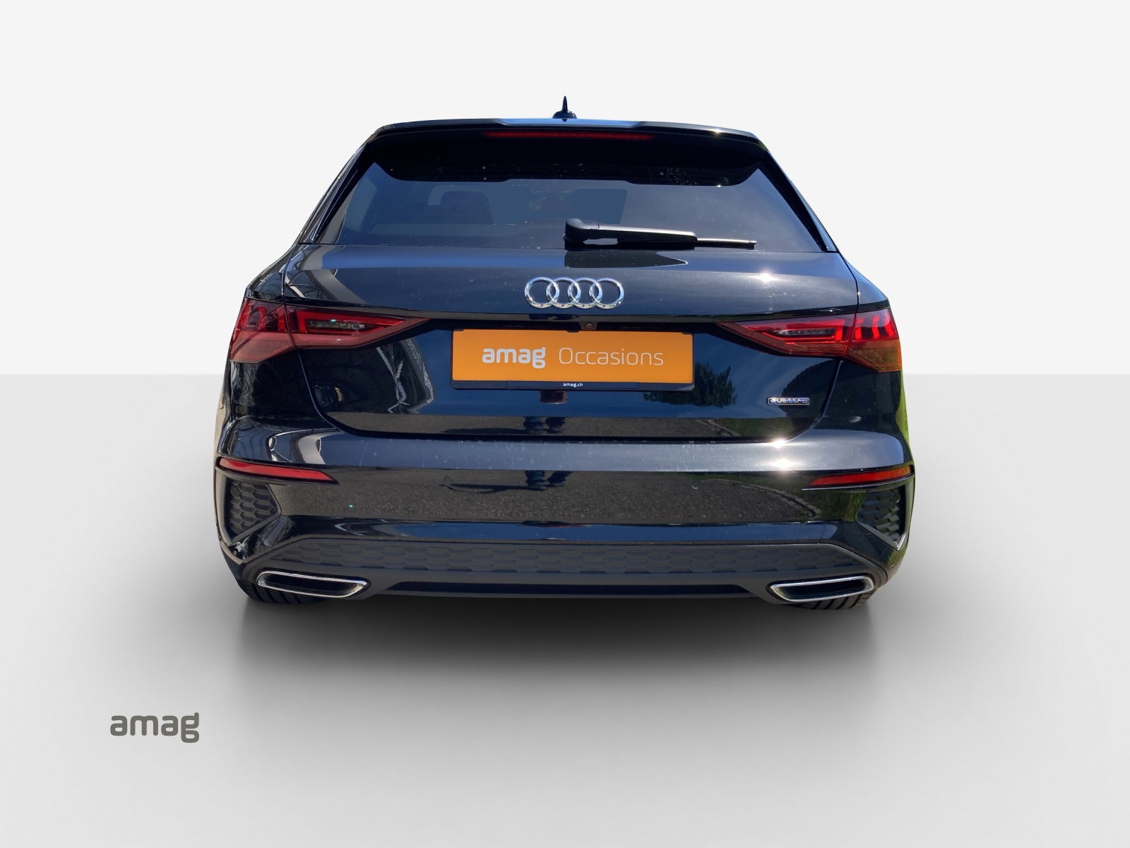 AUDI A3 Sportback 40 TFSI S line quattro S-tronic-showroom-element-3