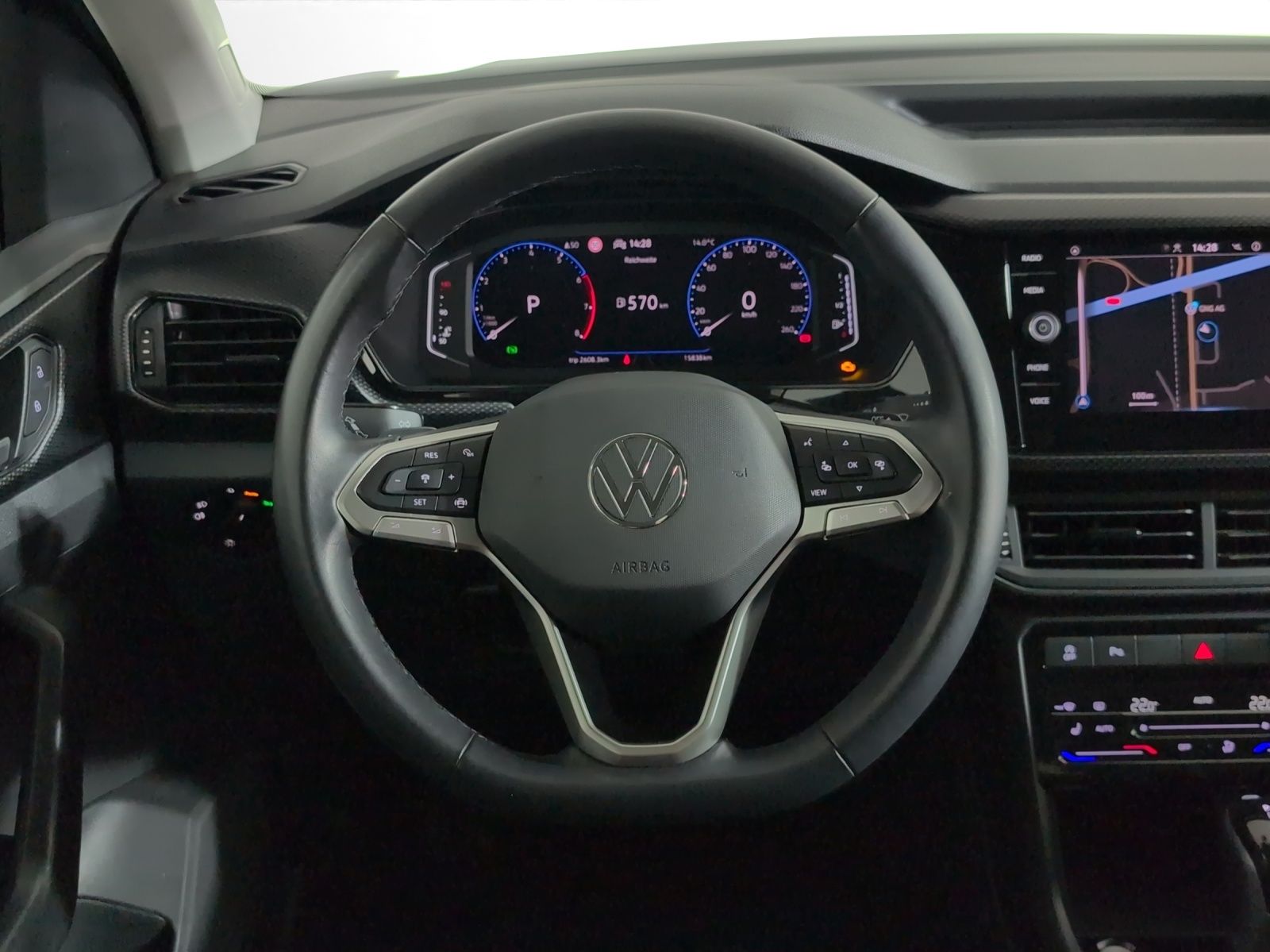 VW T-Cross 1.0 TSI Life DSG-image-11