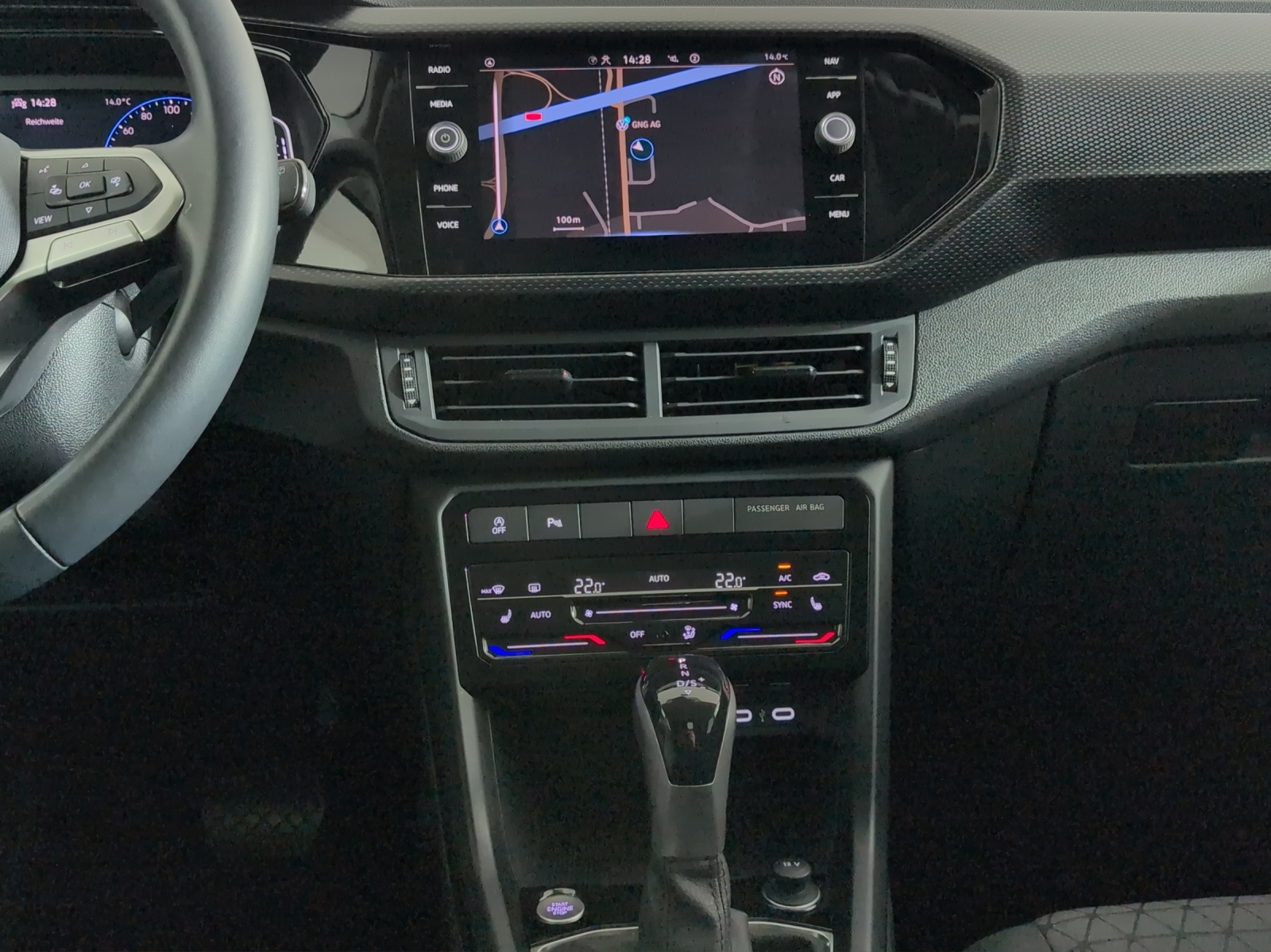 VW T-Cross 1.0 TSI Life DSG-image-10
