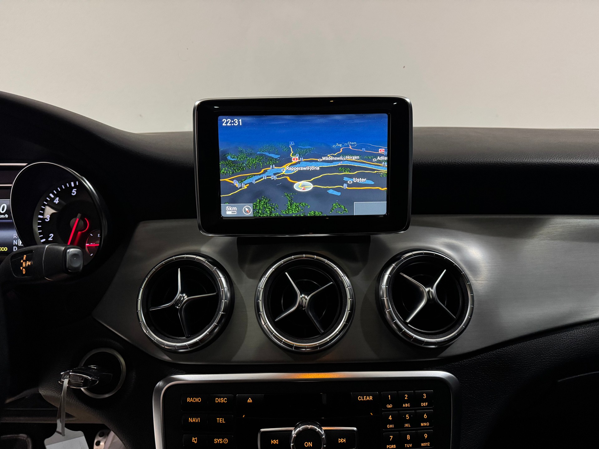 MERCEDES-BENZ CLA 250 AMG Line 7G-DCT 4Matic | 1.Hand | CH |-image-19