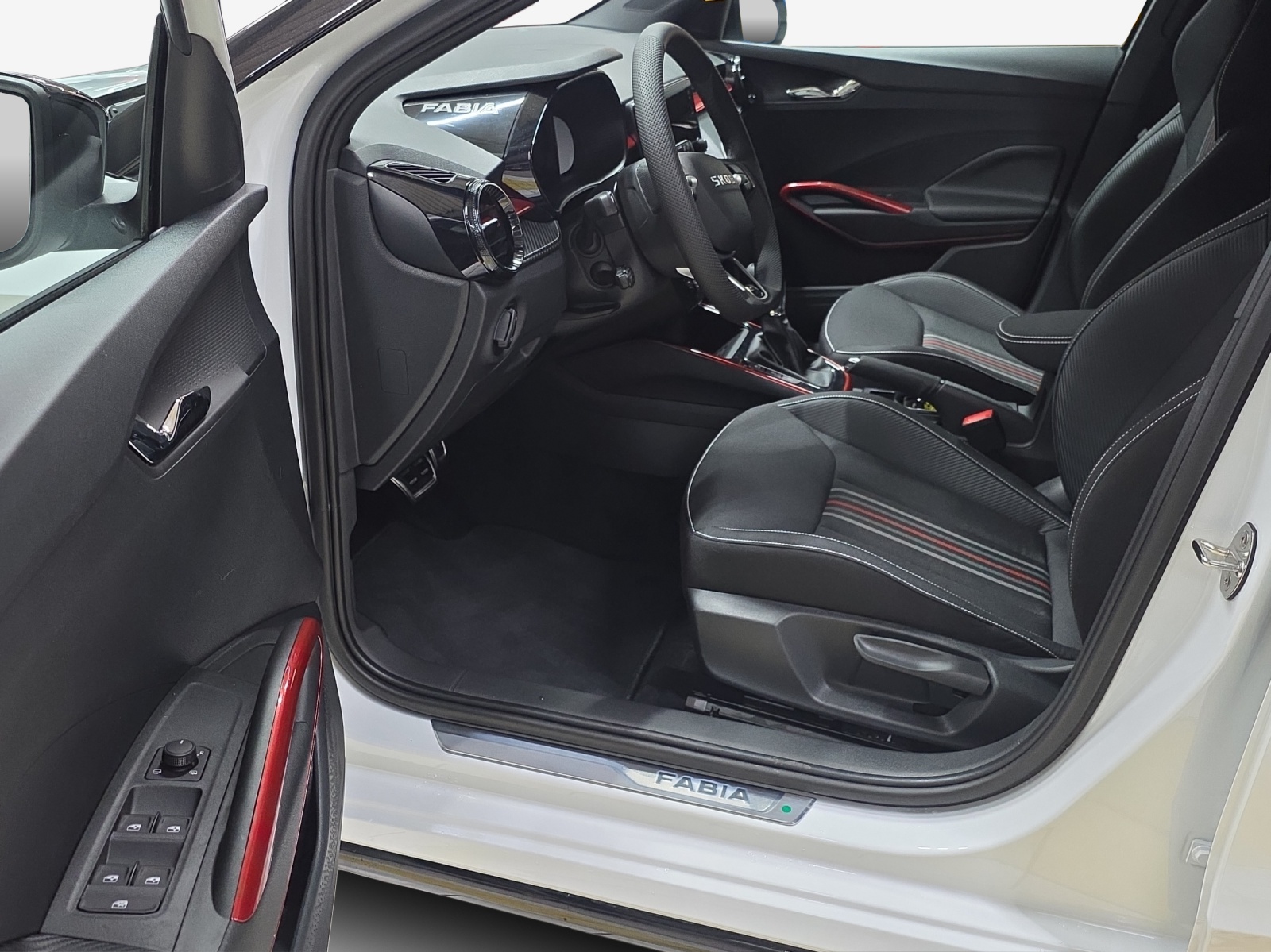 SKODA Fabia 1.0 TSI Monte Carlo DSG-image-7