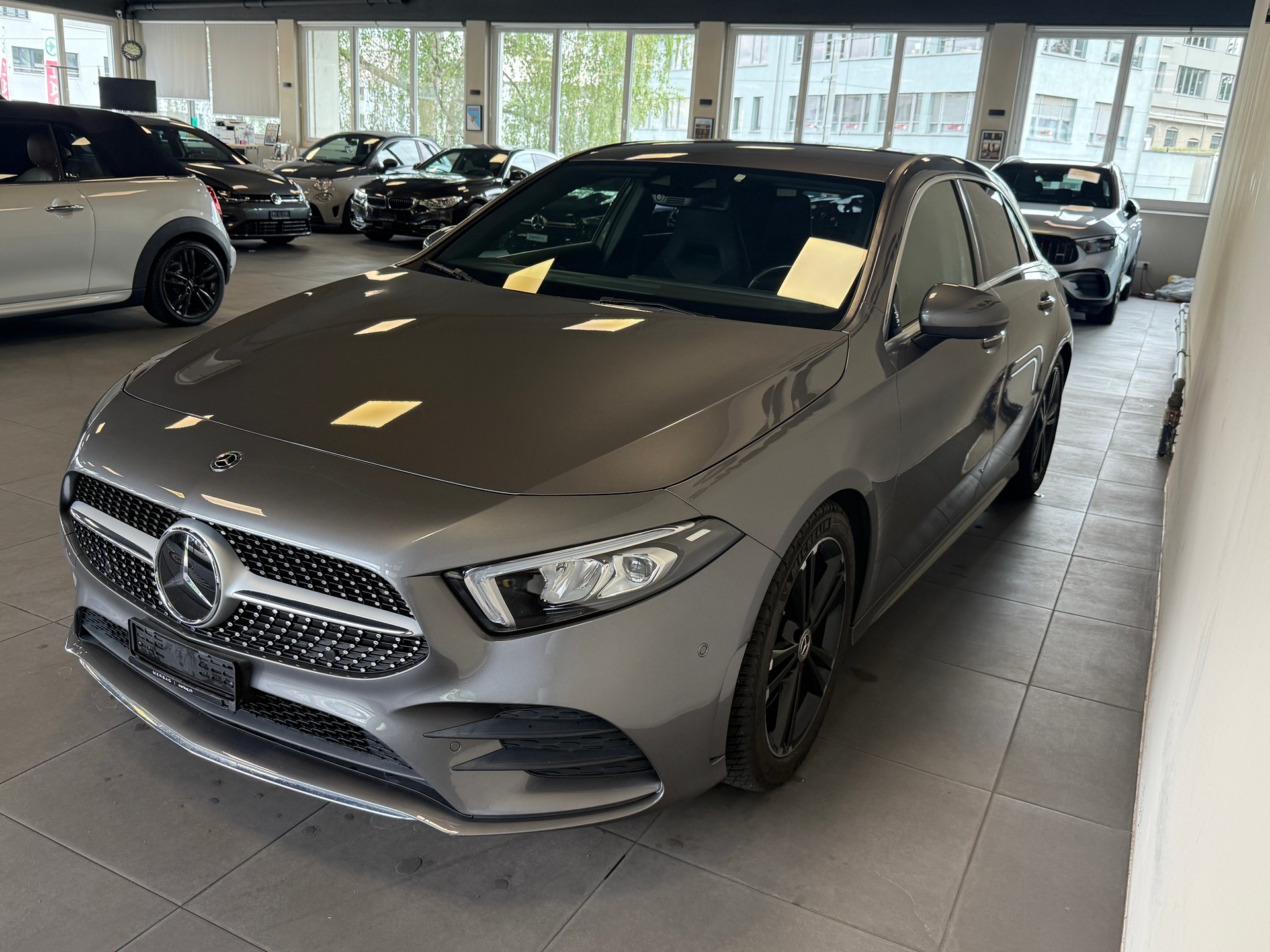 MERCEDES-BENZ A 250 4Matic AMG Line 4Matic 7G-DCT-image-1