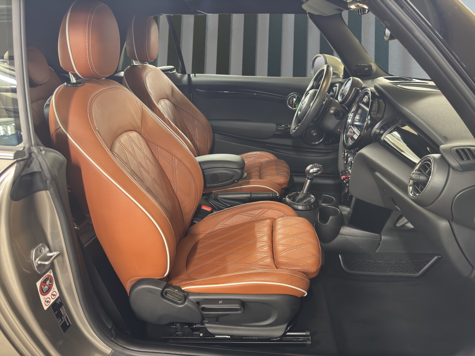 MINI Cabrio F57 2.0i Cooper S HIFI-SYSTEM HARMAN/KARDON-image-18