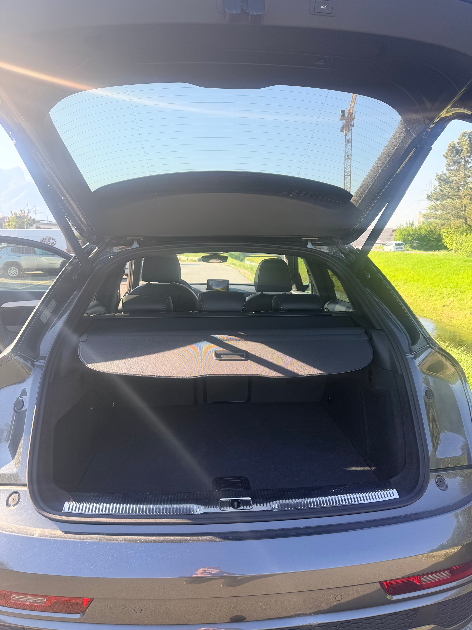AUDI 2.0 tdi quattro-image-13