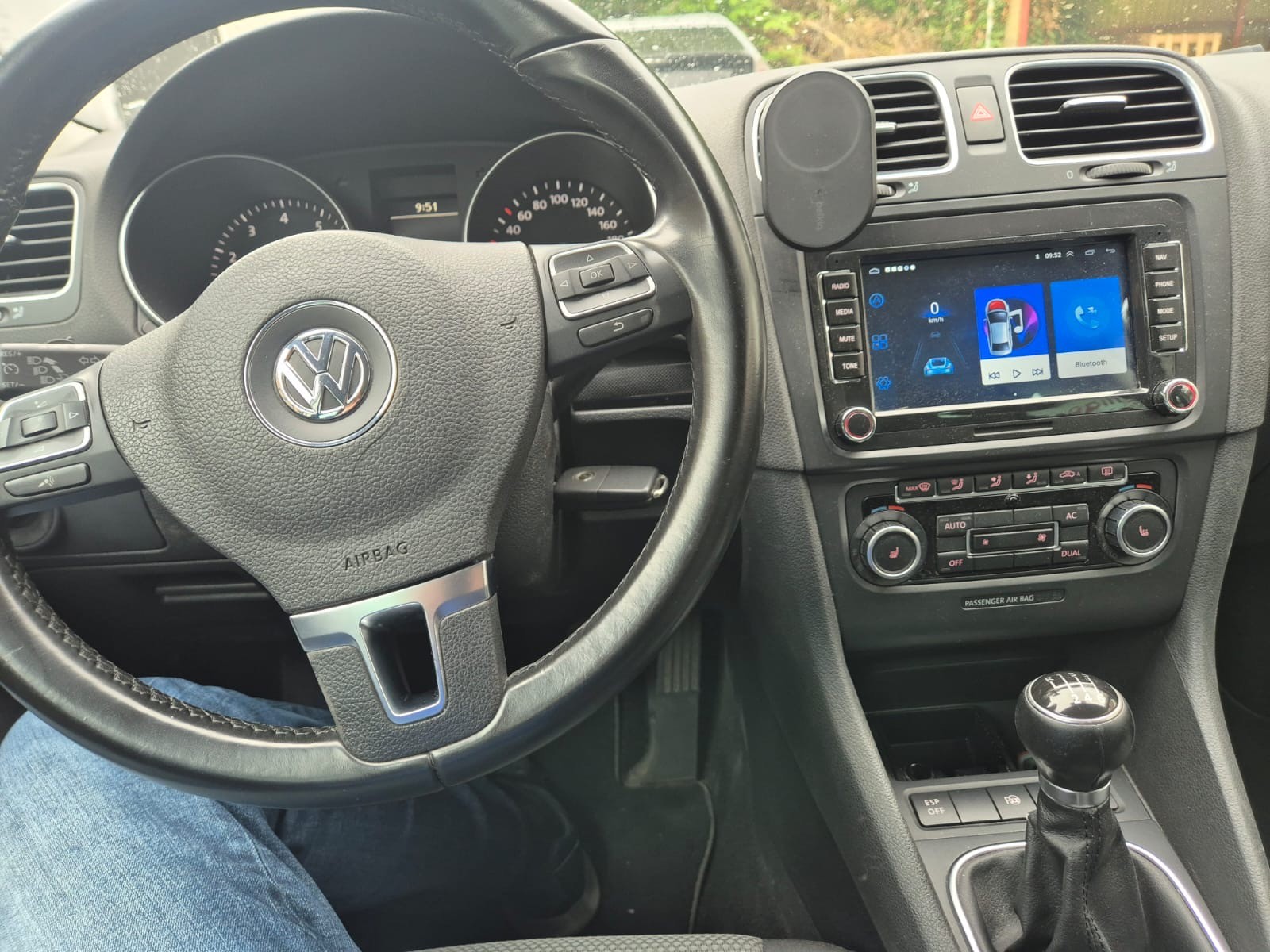 VW Golf 1.4 TSI Highline-image-13