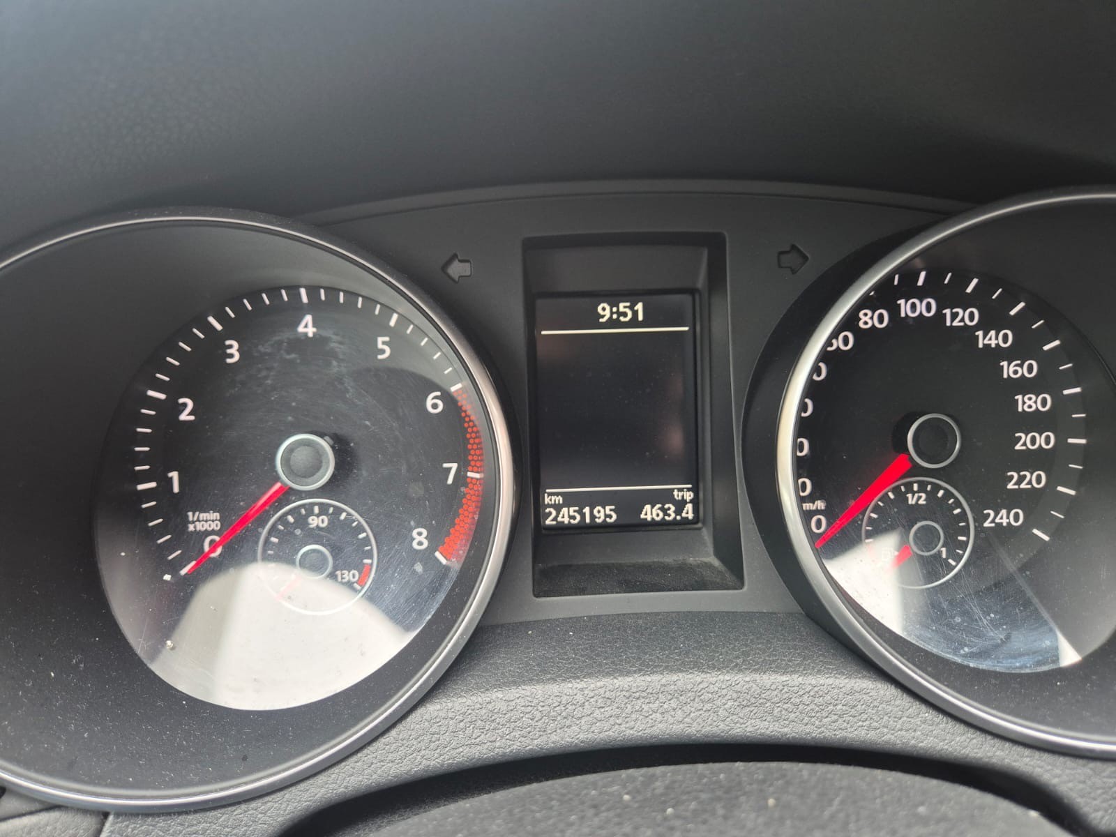 VW Golf 1.4 TSI Highline-image-14