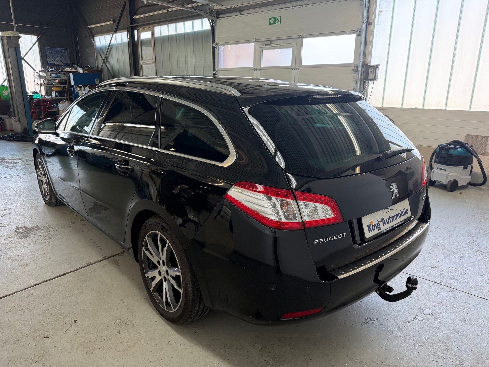 PEUGEOT 508 SW 2.0 BlueHDi Allure Automatic-image-4