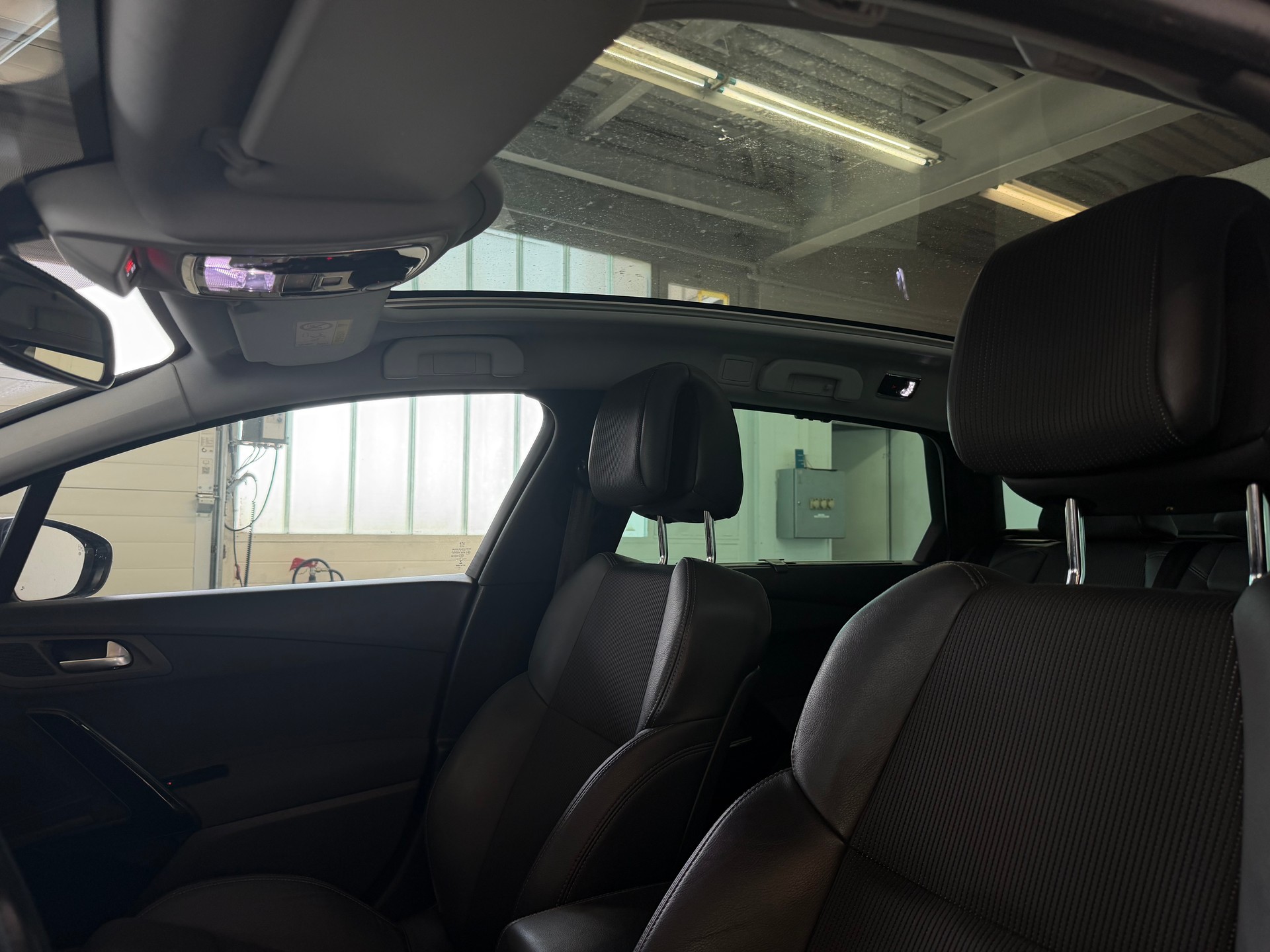 PEUGEOT 508 SW 2.0 BlueHDi Allure Automatic-image-11