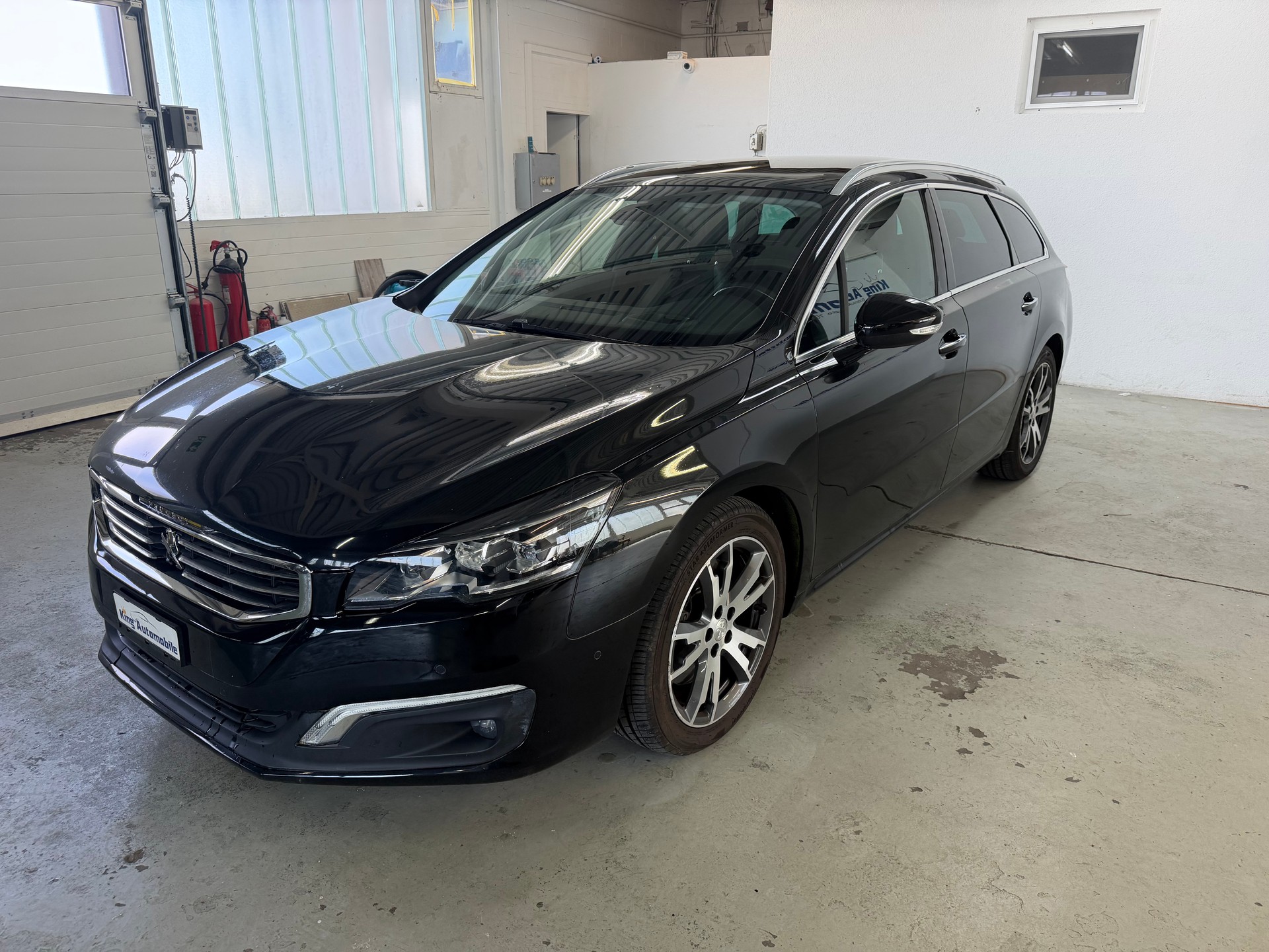 PEUGEOT 508 SW 2.0 BlueHDi Allure Automatic-image-1