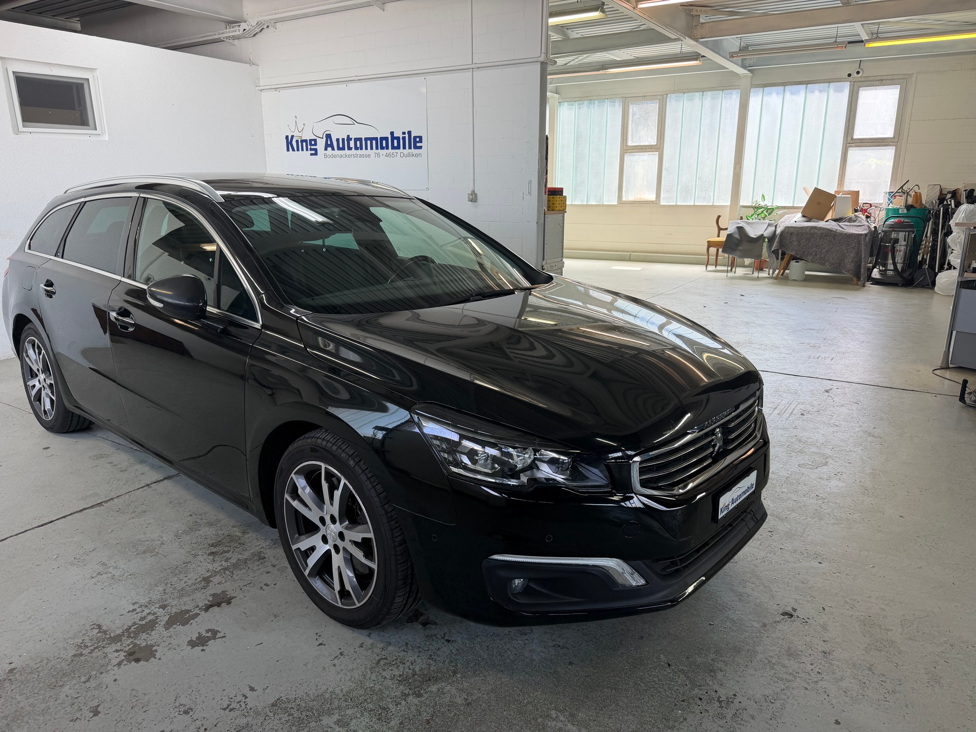 PEUGEOT 508 SW 2.0 BlueHDi Allure Automatic-image-3